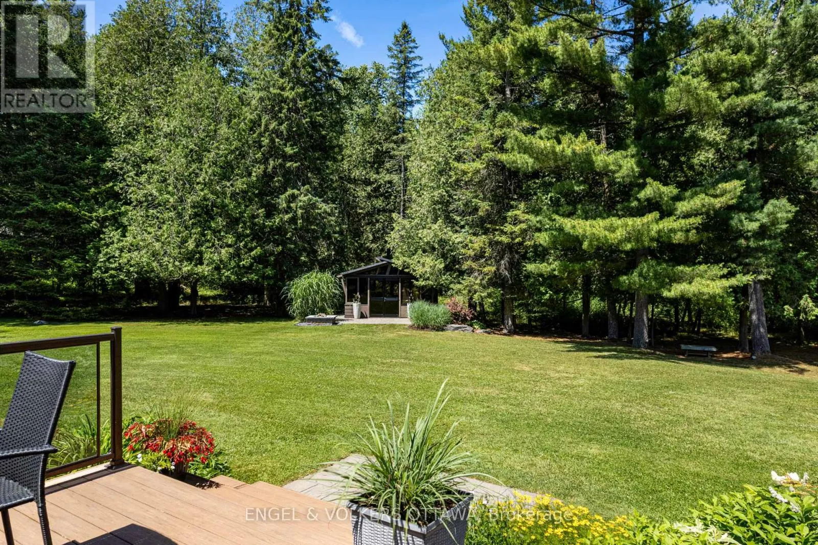 656 SPRUCE RIDGE ROAD