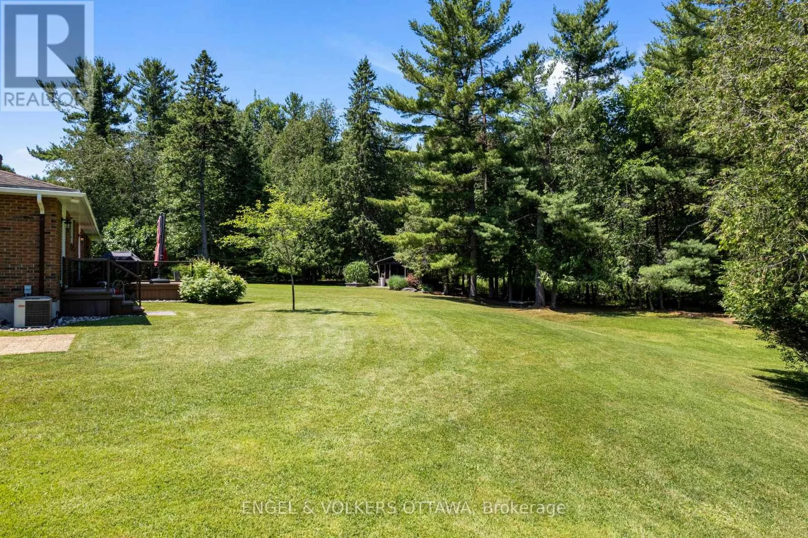 656 SPRUCE RIDGE ROAD