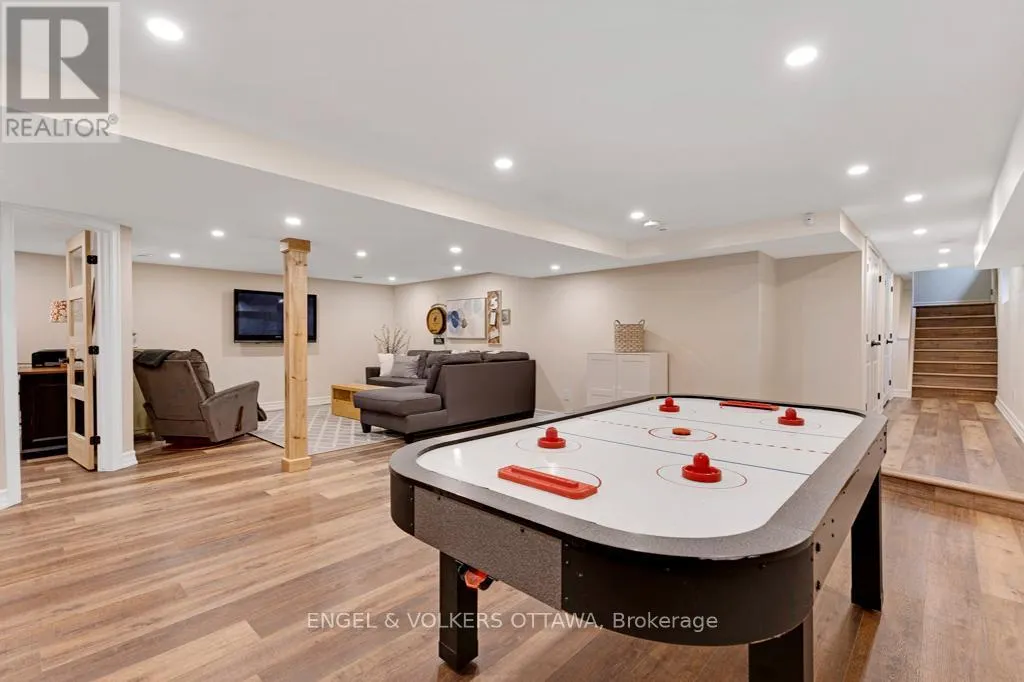 656 SPRUCE RIDGE ROAD