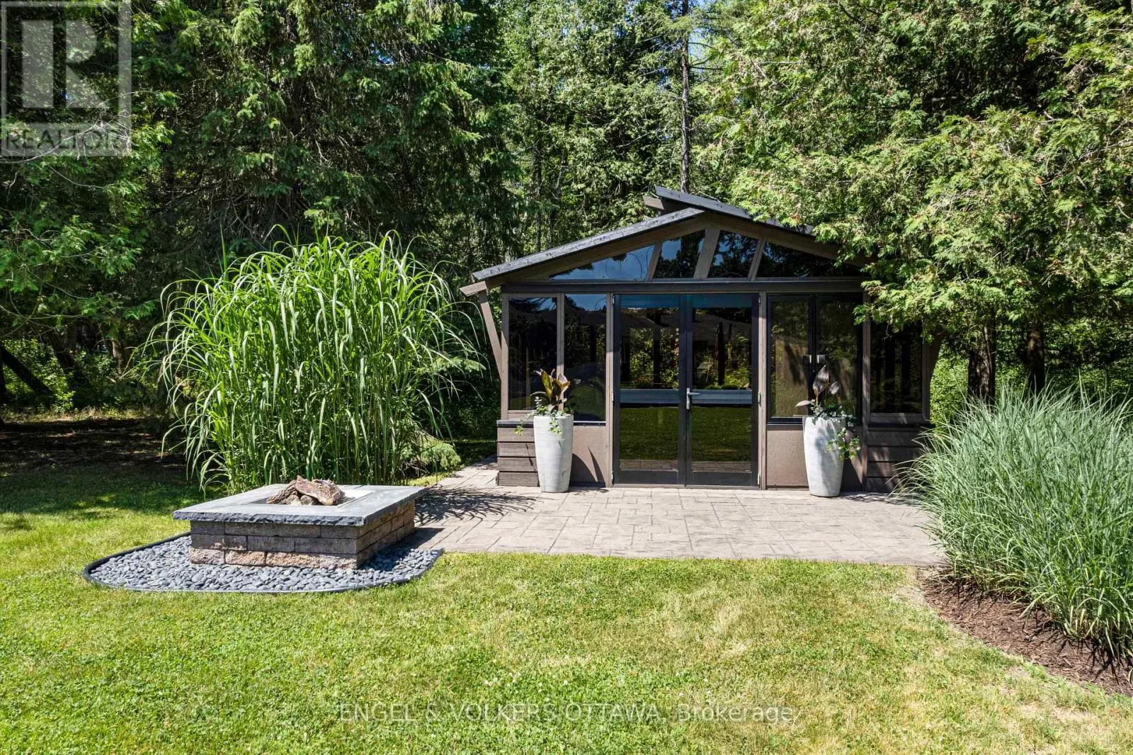 656 SPRUCE RIDGE ROAD