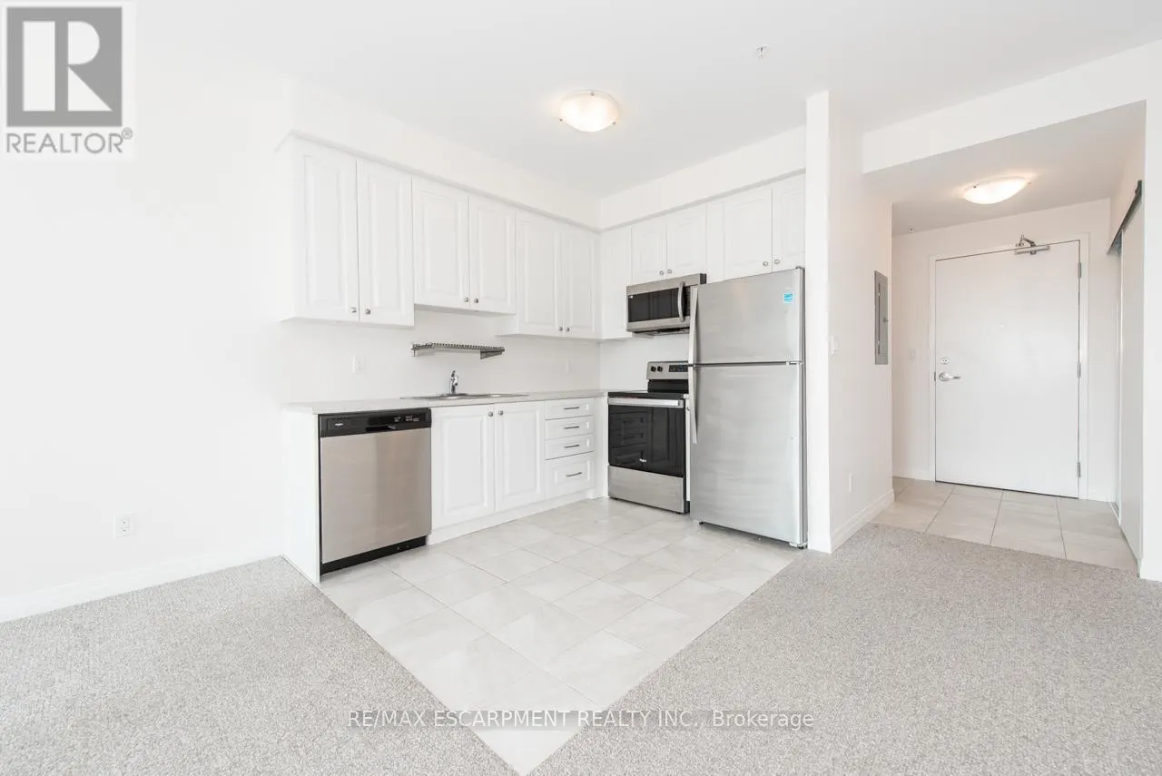 306 - 5 HAMILTON STREET