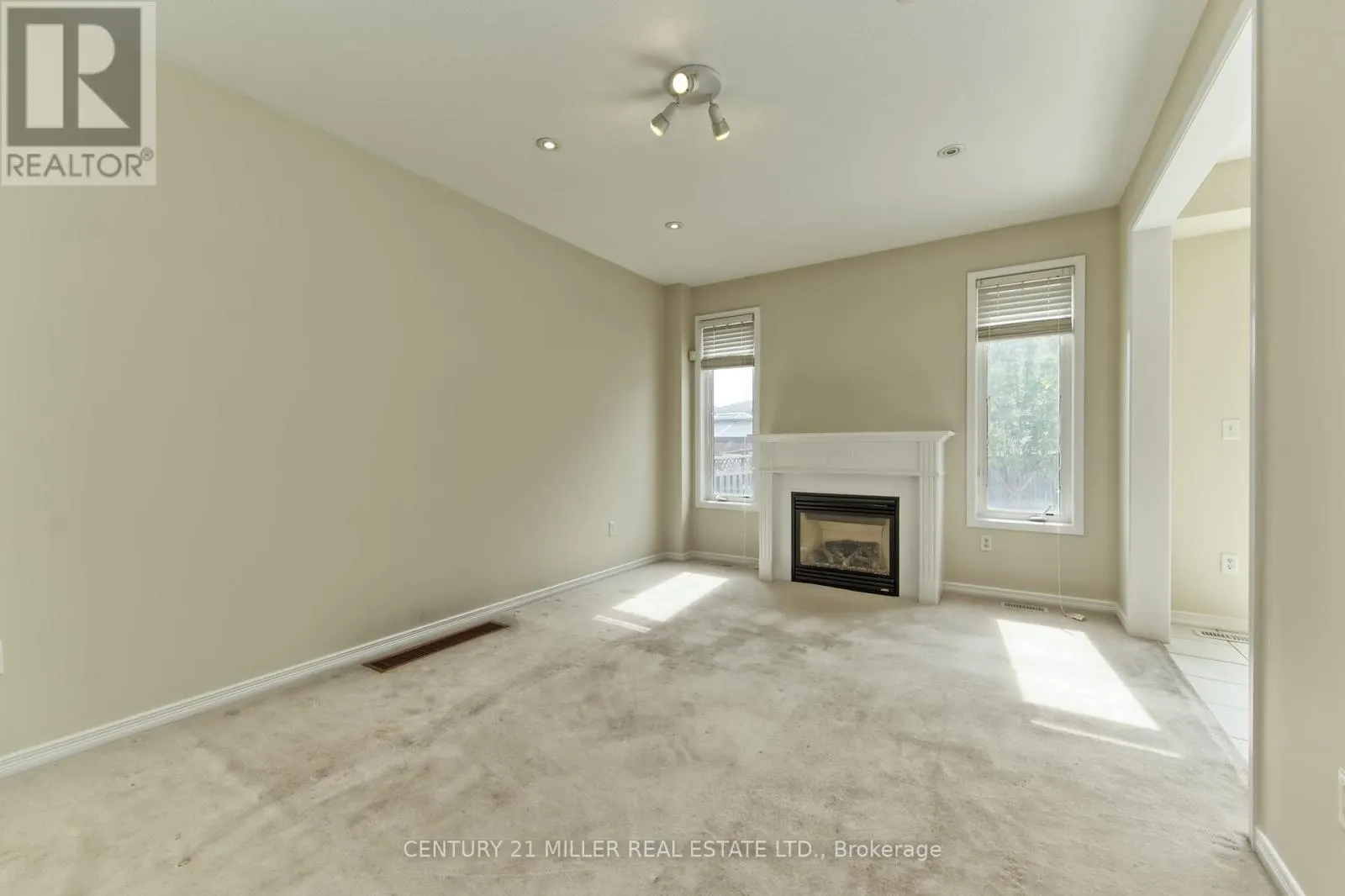 126 MERRILEE CRESCENT