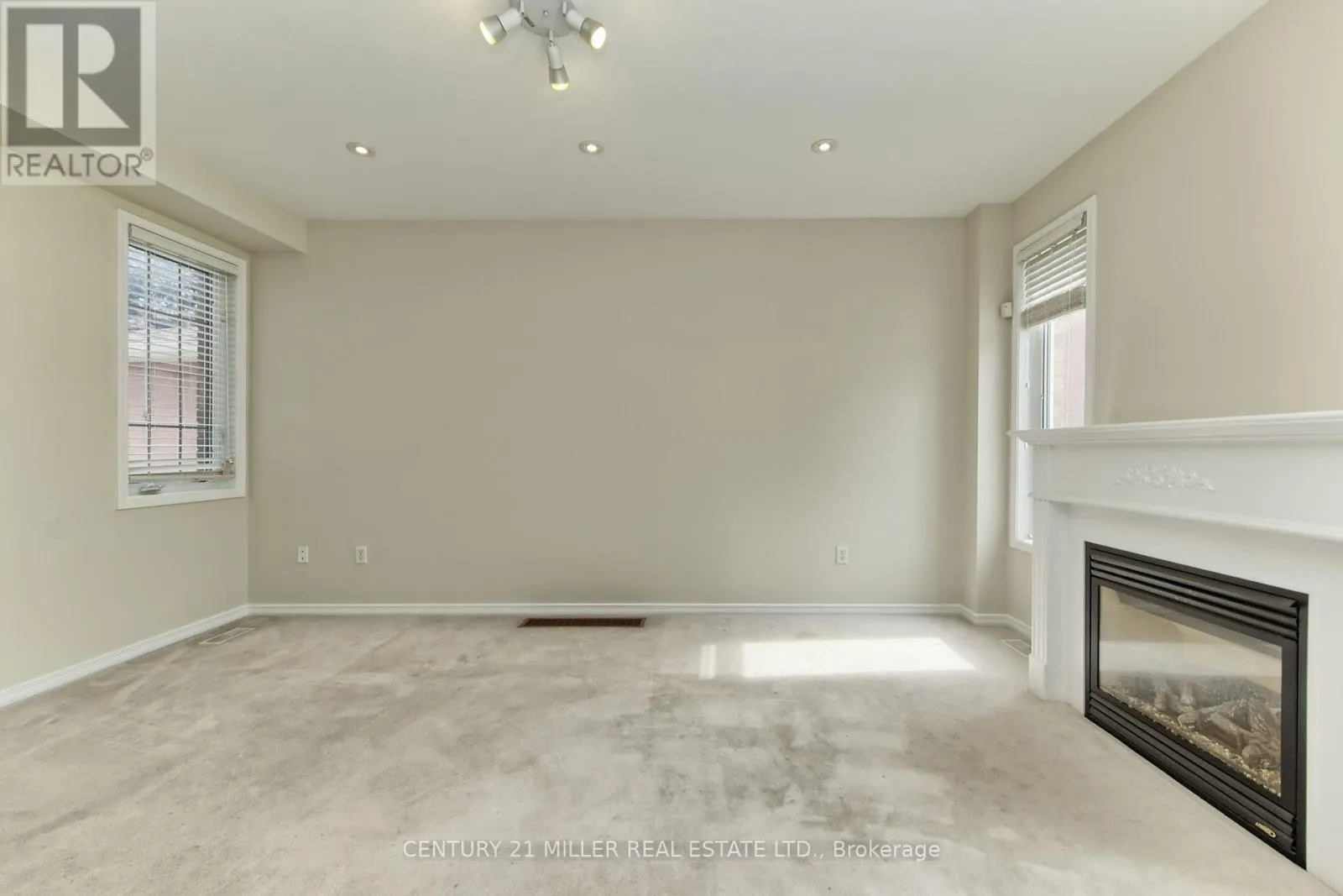 126 MERRILEE CRESCENT