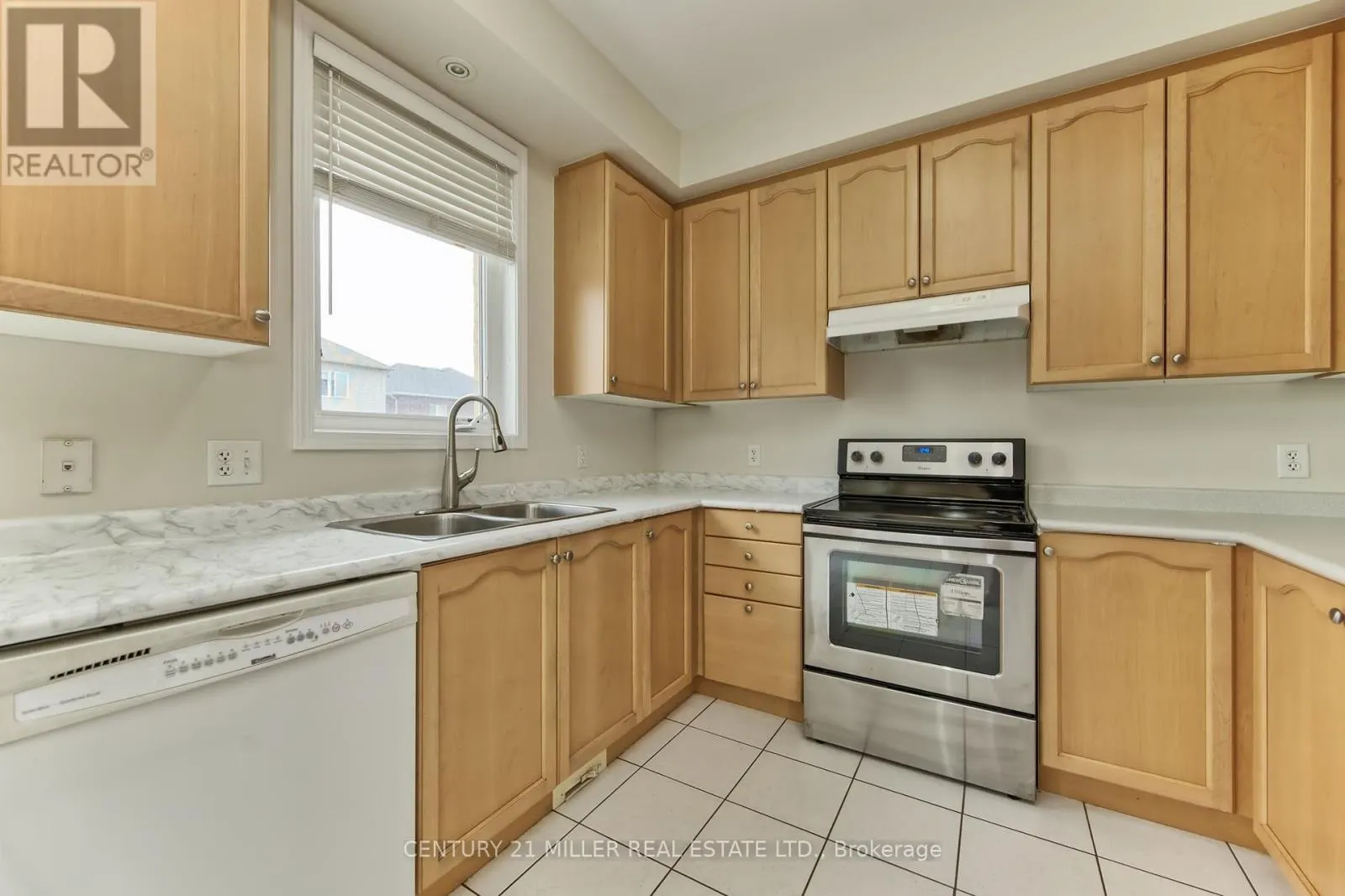 126 MERRILEE CRESCENT