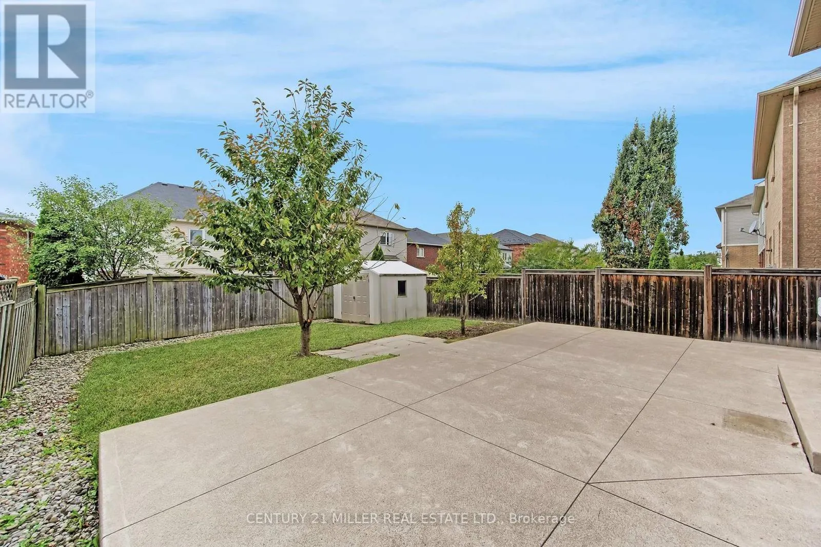 126 MERRILEE CRESCENT