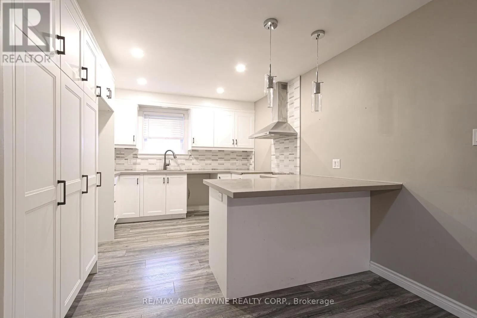 201 BOW VALLEY DRIVE