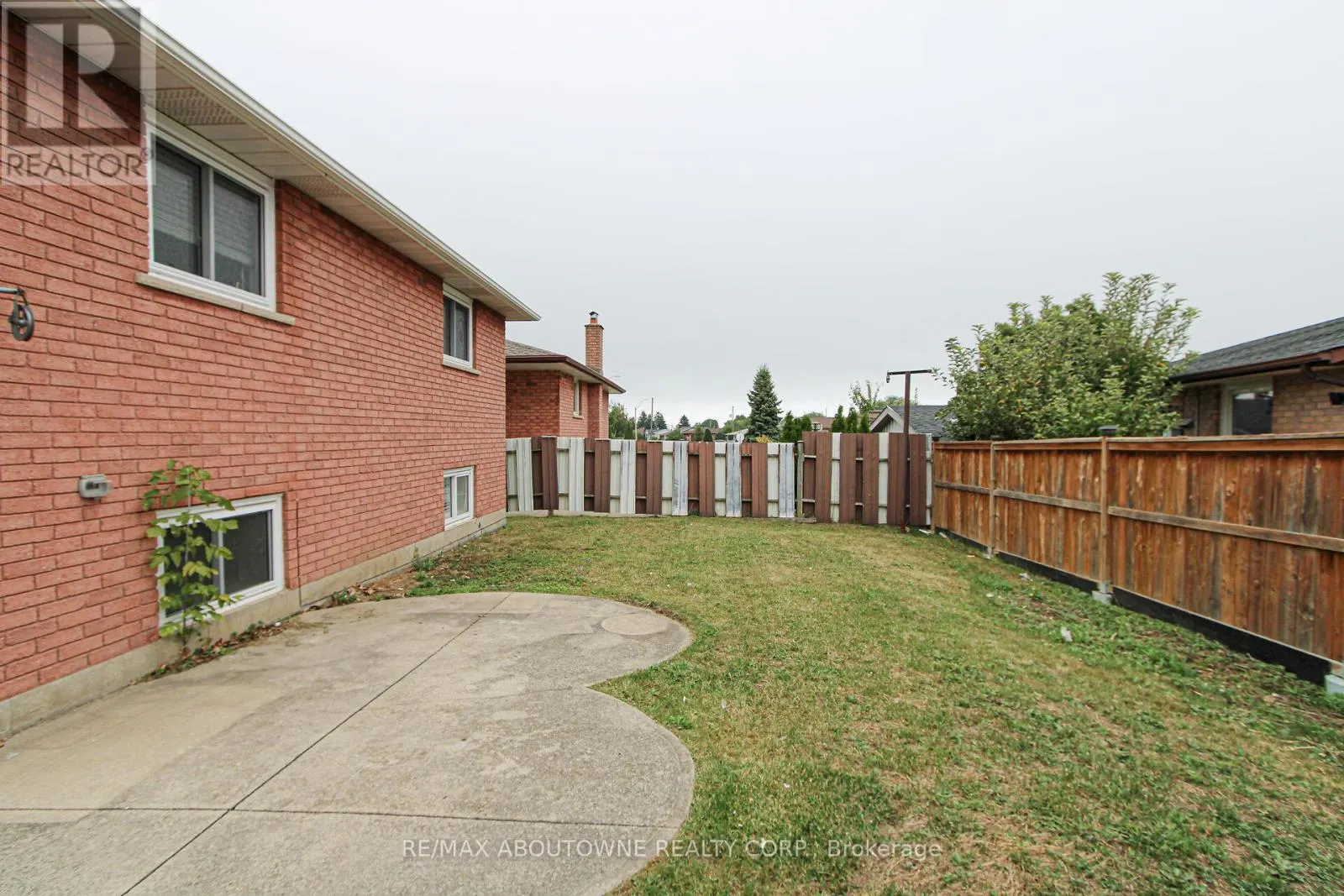 201 BOW VALLEY DRIVE