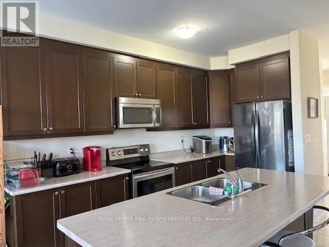 32 CELANO DRIVE