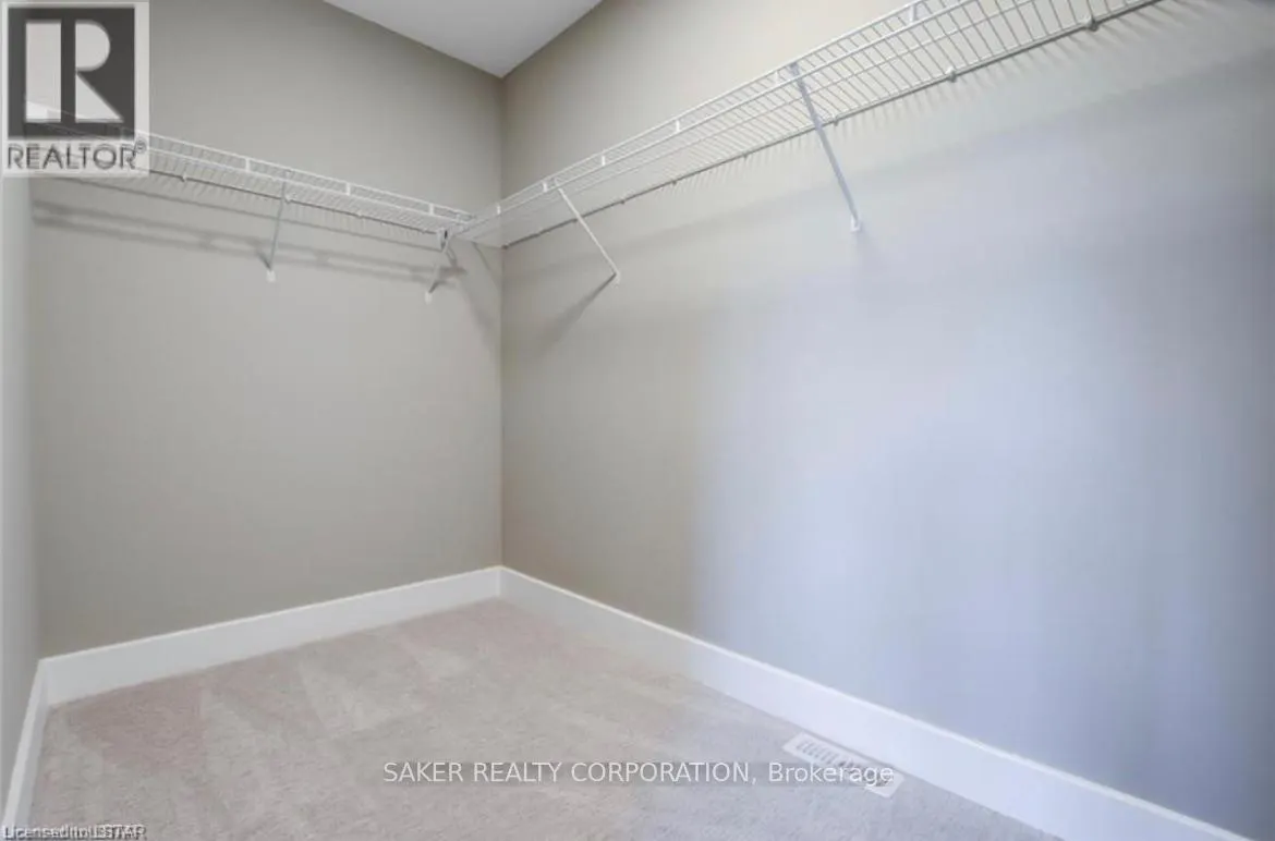58 - 601 LIONS PARK DRIVE, #58