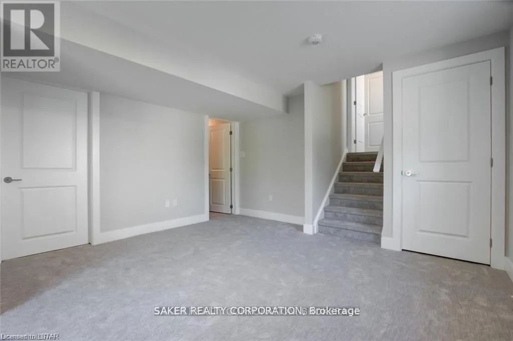 58 - 601 LIONS PARK DRIVE, #58