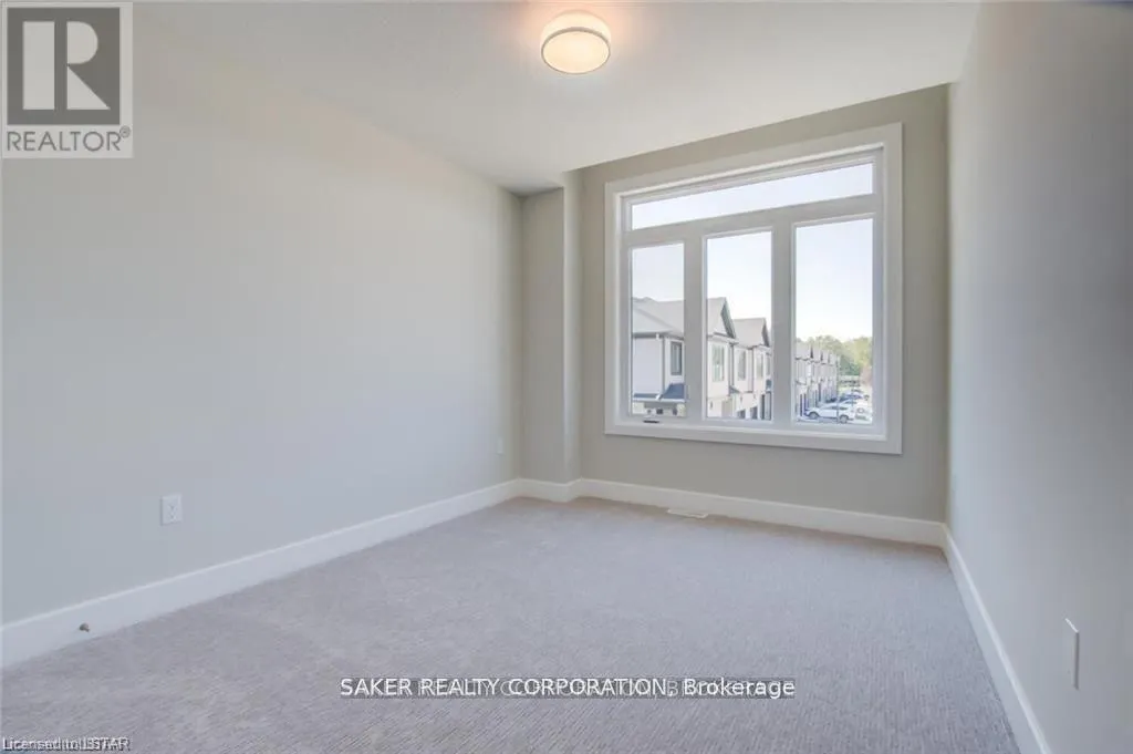 58 - 601 LIONS PARK DRIVE, #58