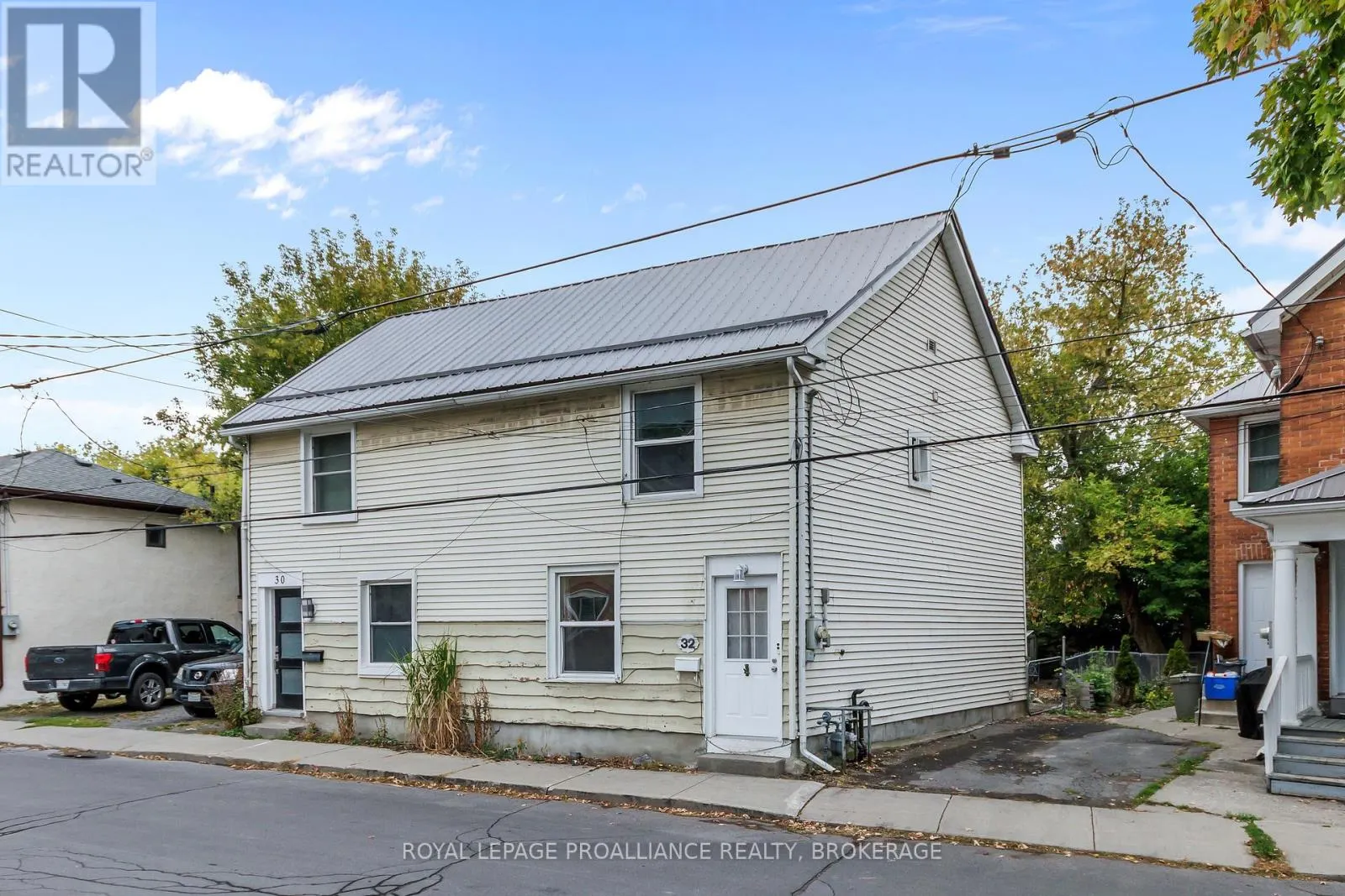 32 MAIN STREET