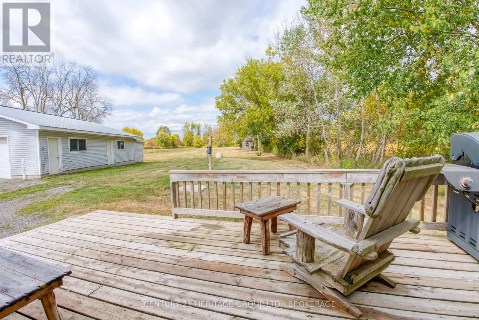 6913 COUNTY 2 ROAD