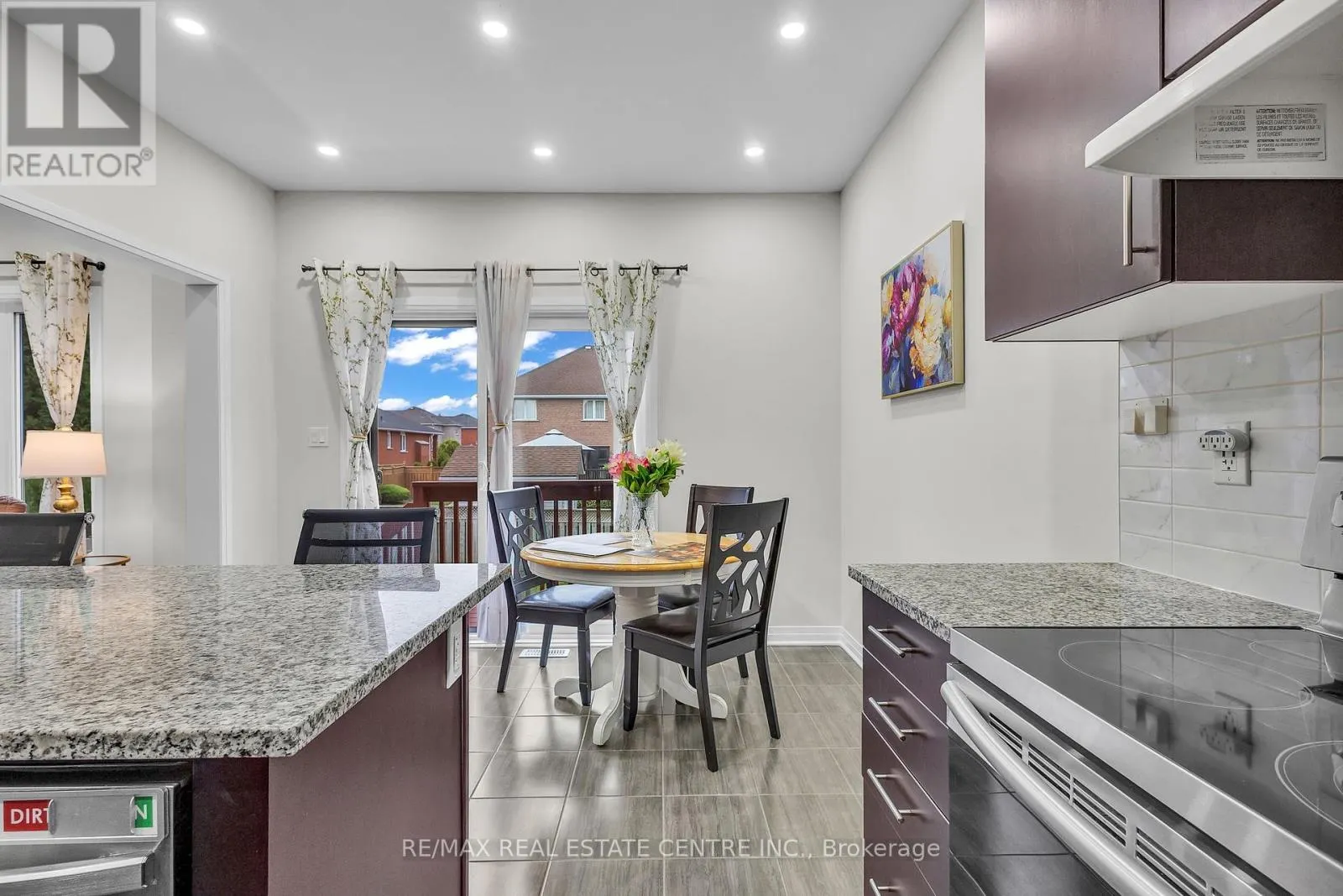 4 SLATER STREET