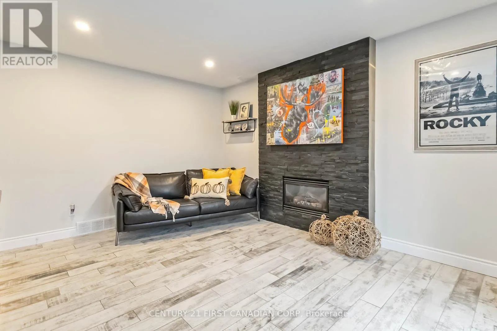 927 FARNHAM ROAD