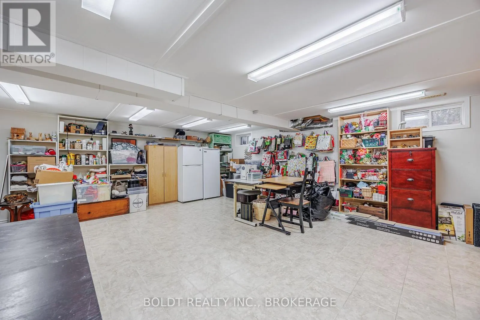 25 NEPTUNE DRIVE