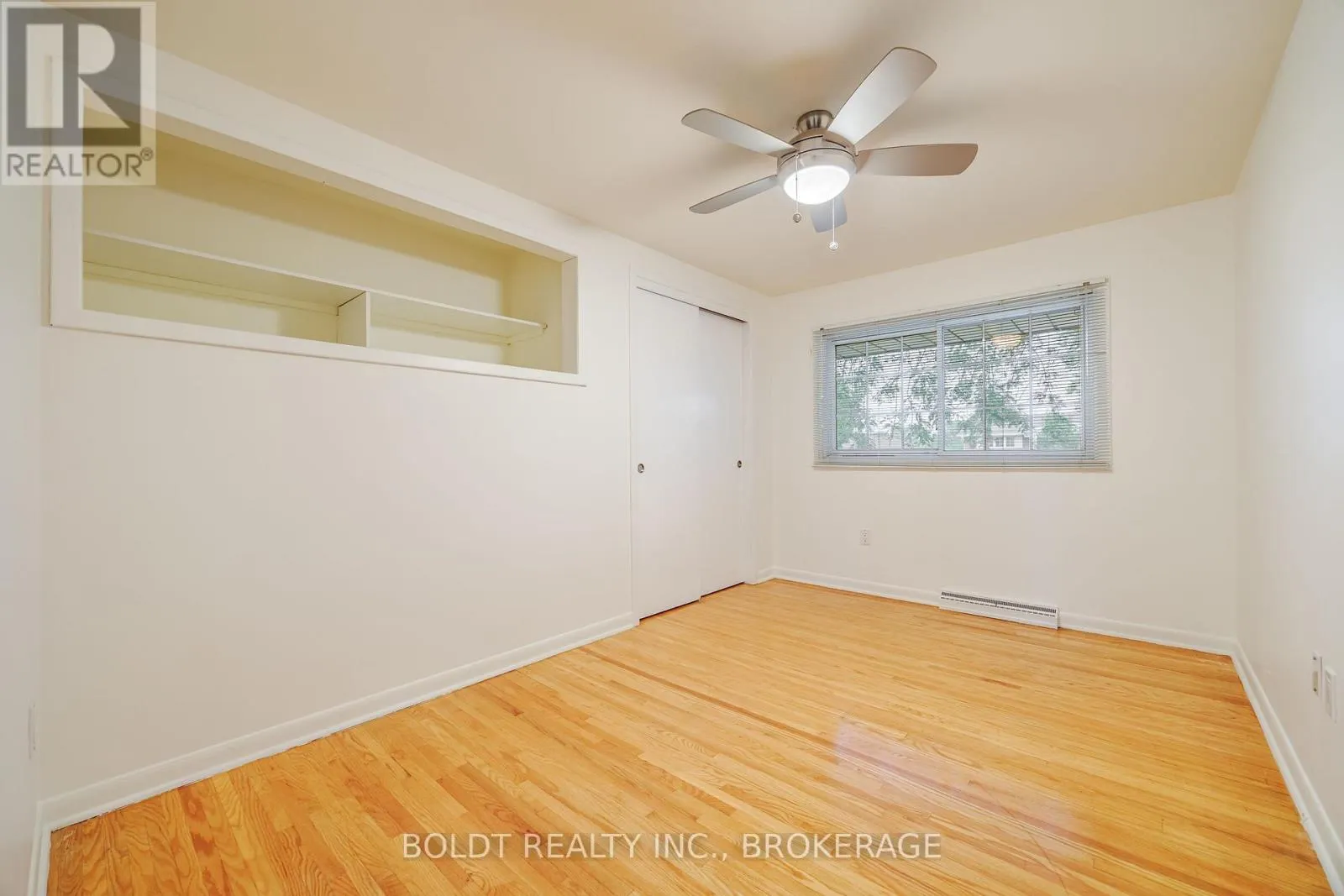 25 NEPTUNE DRIVE
