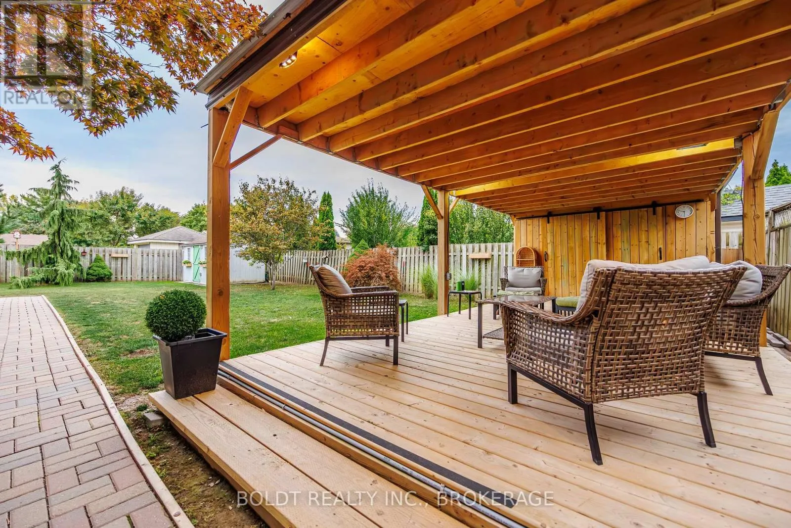 25 NEPTUNE DRIVE