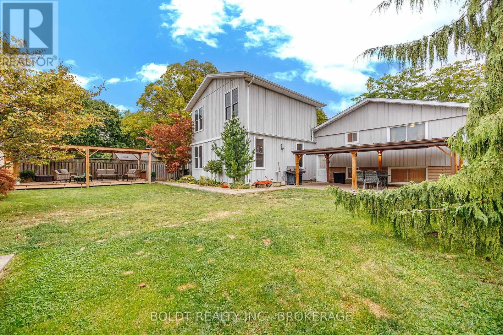 25 NEPTUNE DRIVE