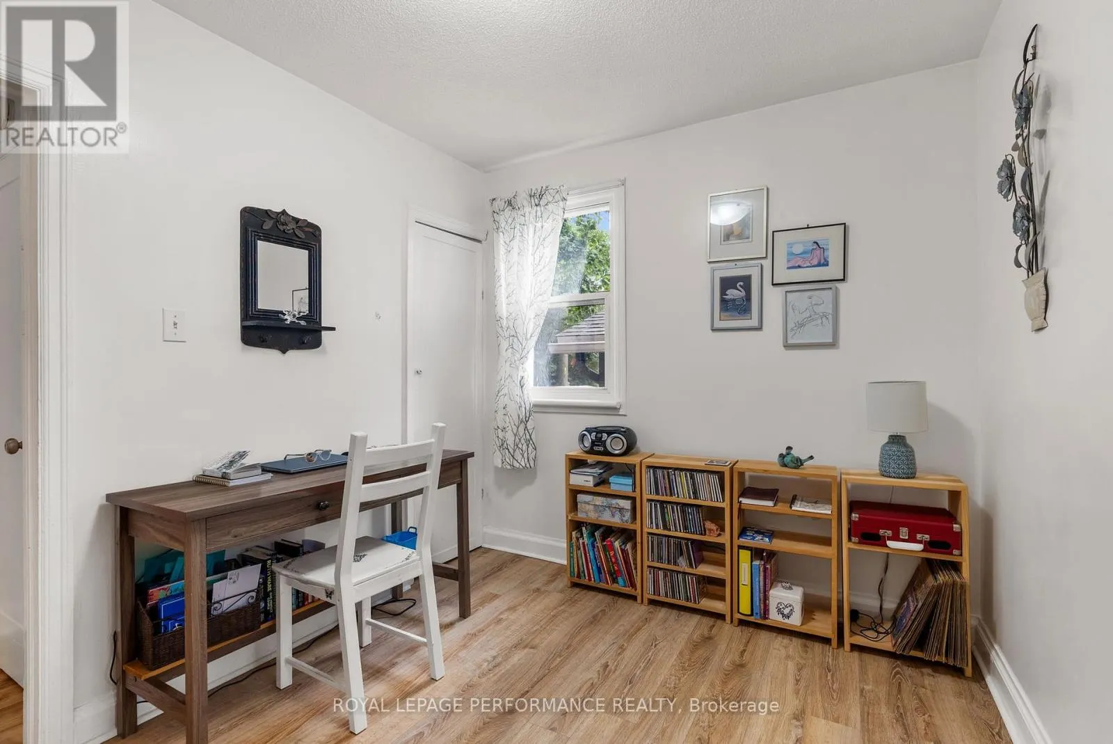 72 DAGMAR AVENUE