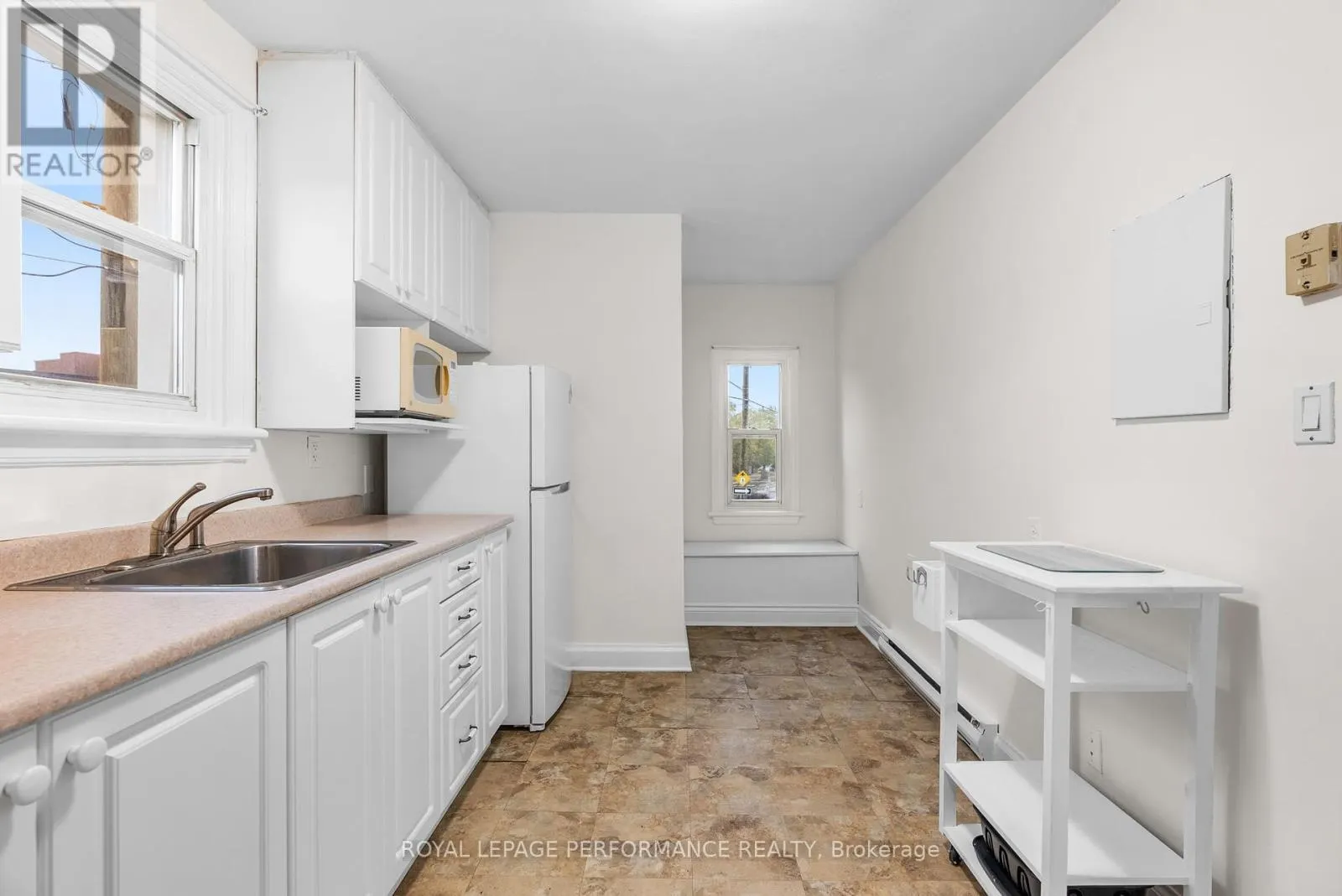 72 DAGMAR AVENUE