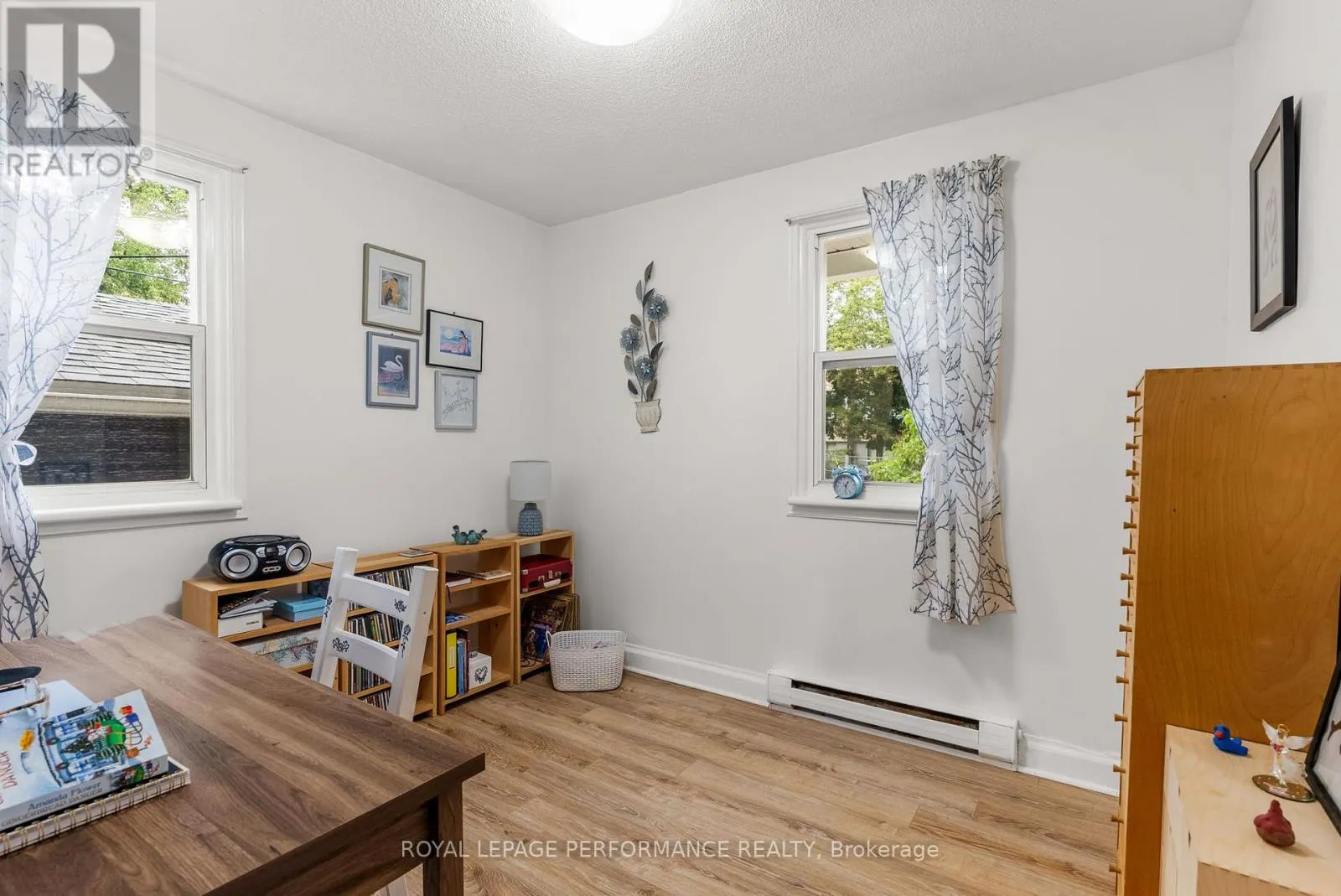 72 DAGMAR AVENUE