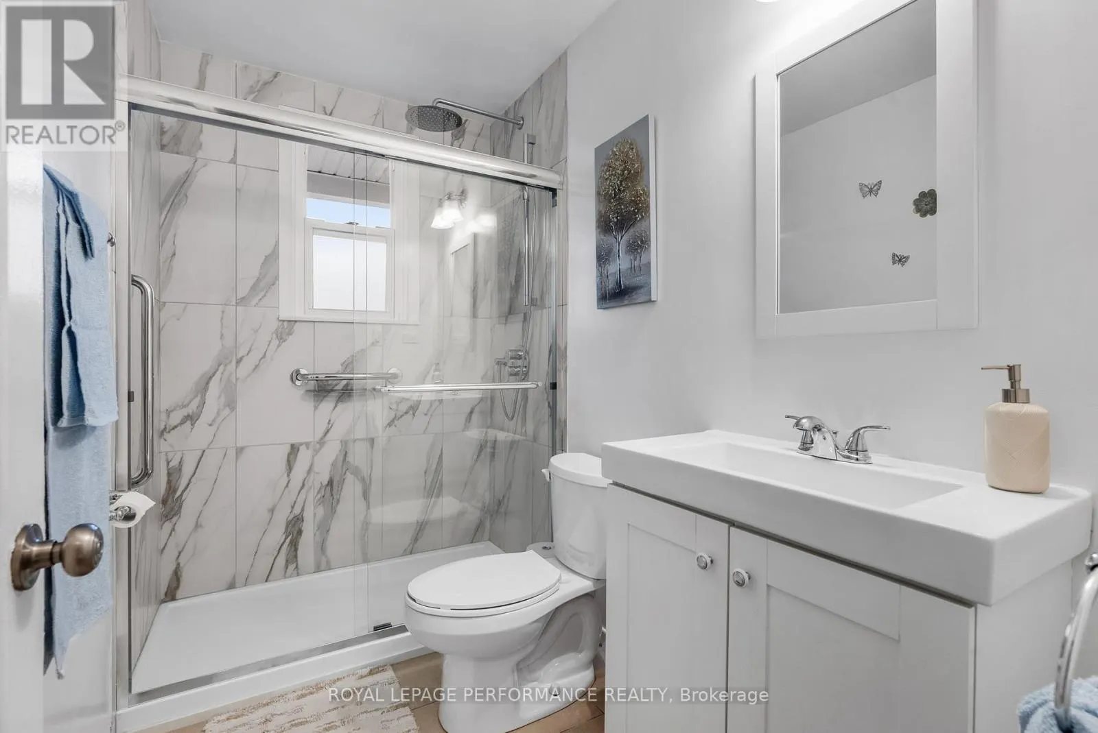 72 DAGMAR AVENUE