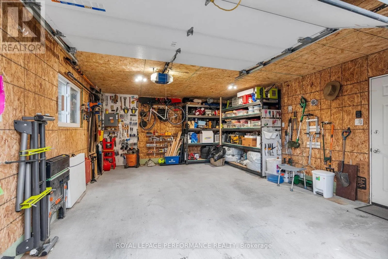 72 DAGMAR AVENUE