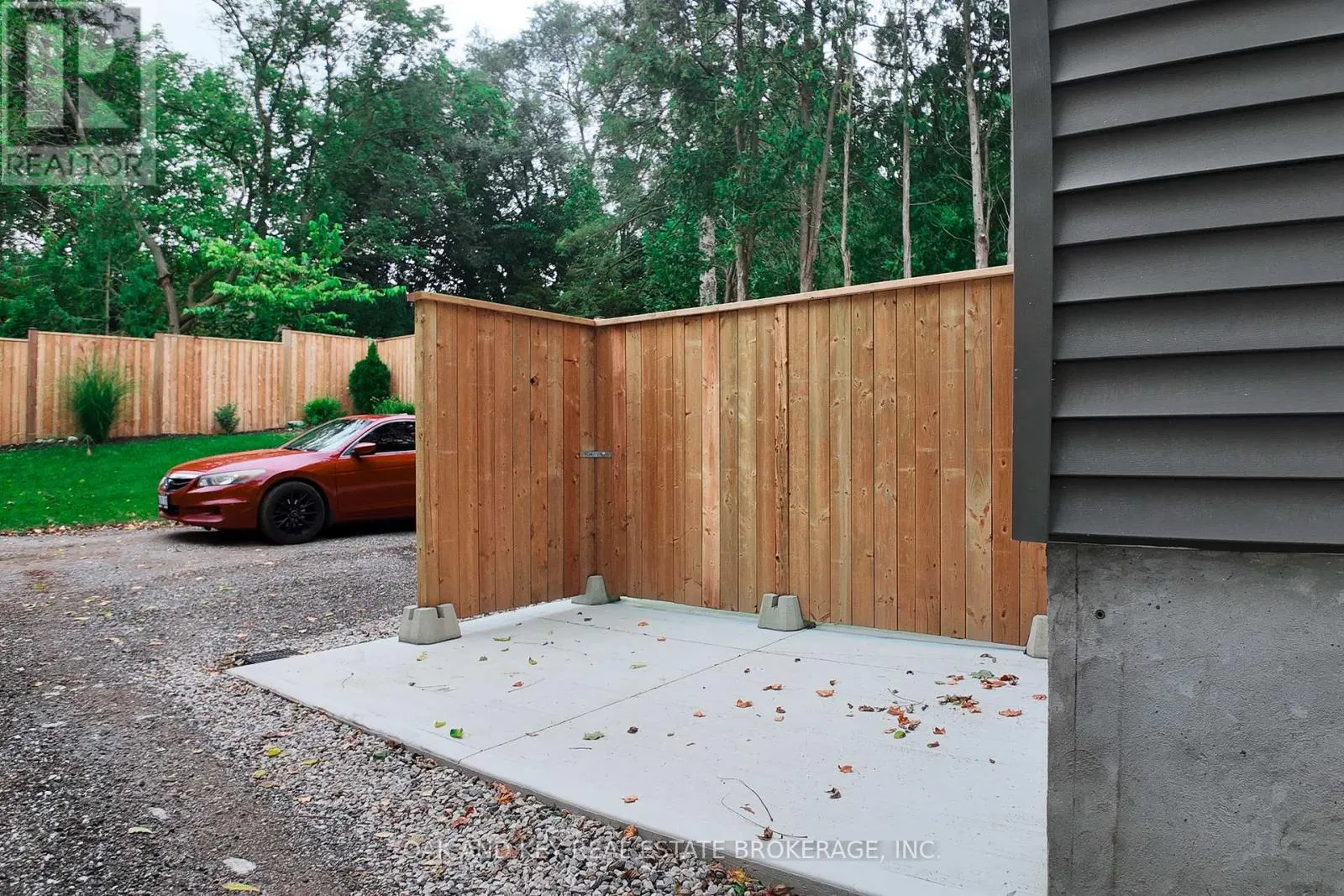 LOWER - 14 BRITANNIA AVENUE, #Lower