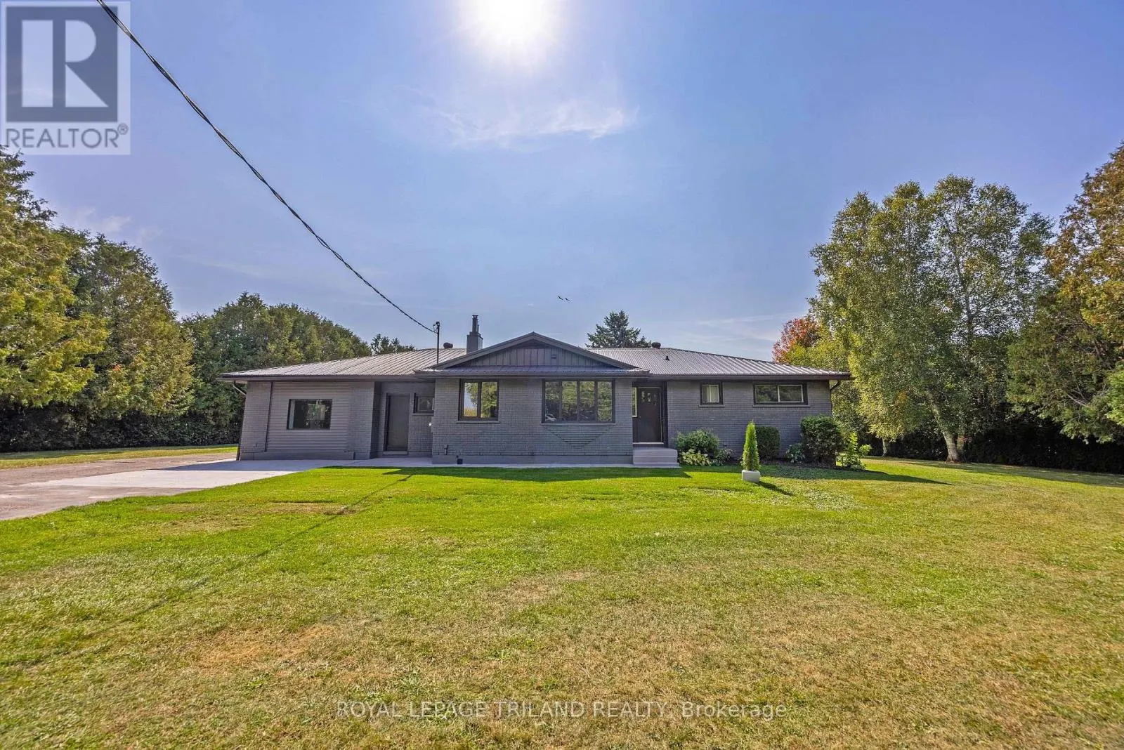 829 AVON DRIVE