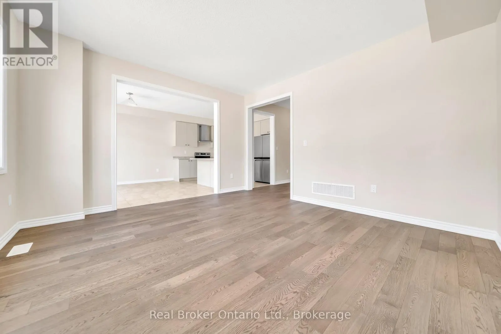 216 VANILLA TRAIL