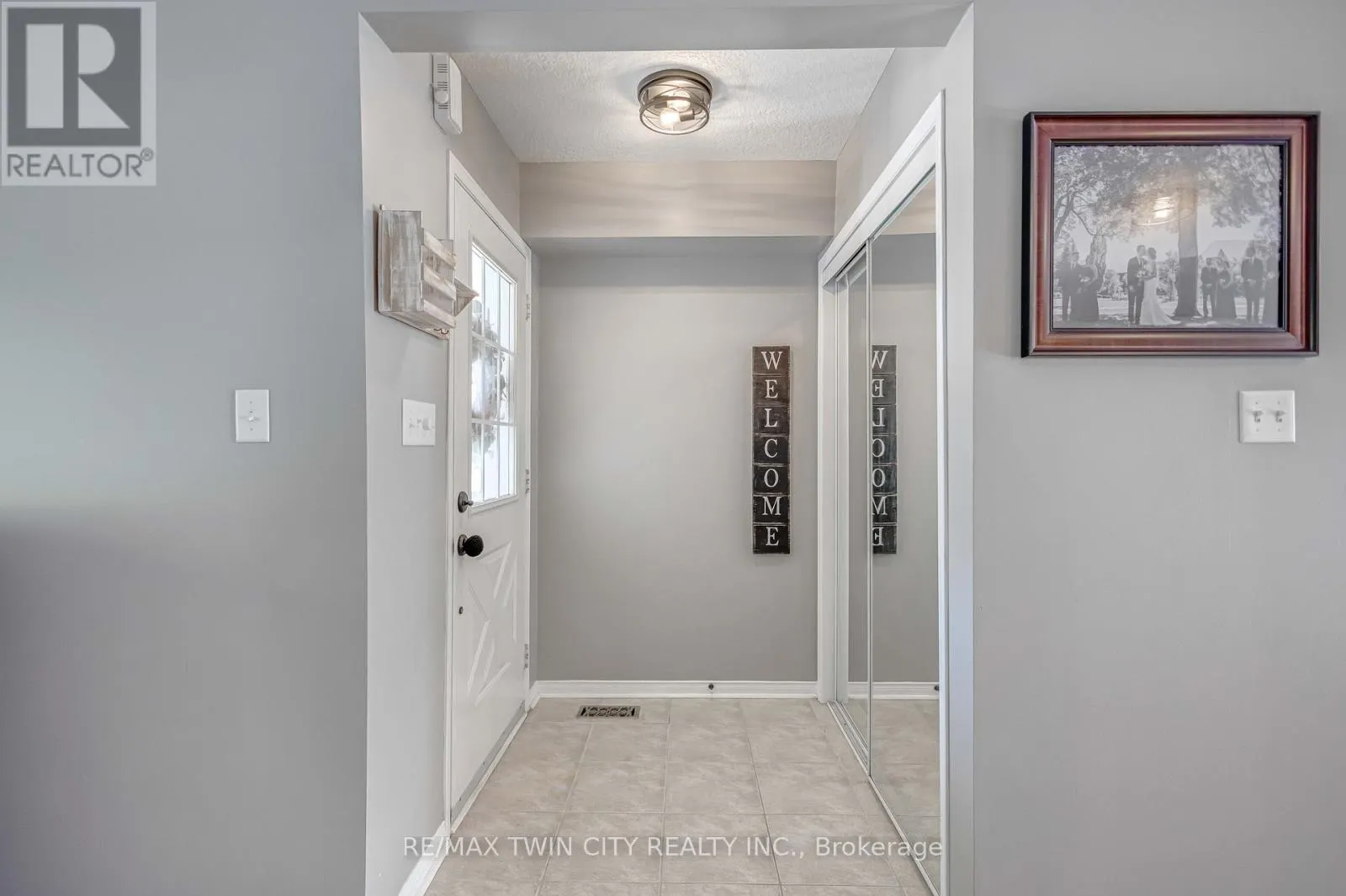 27 SHANTZ AVENUE