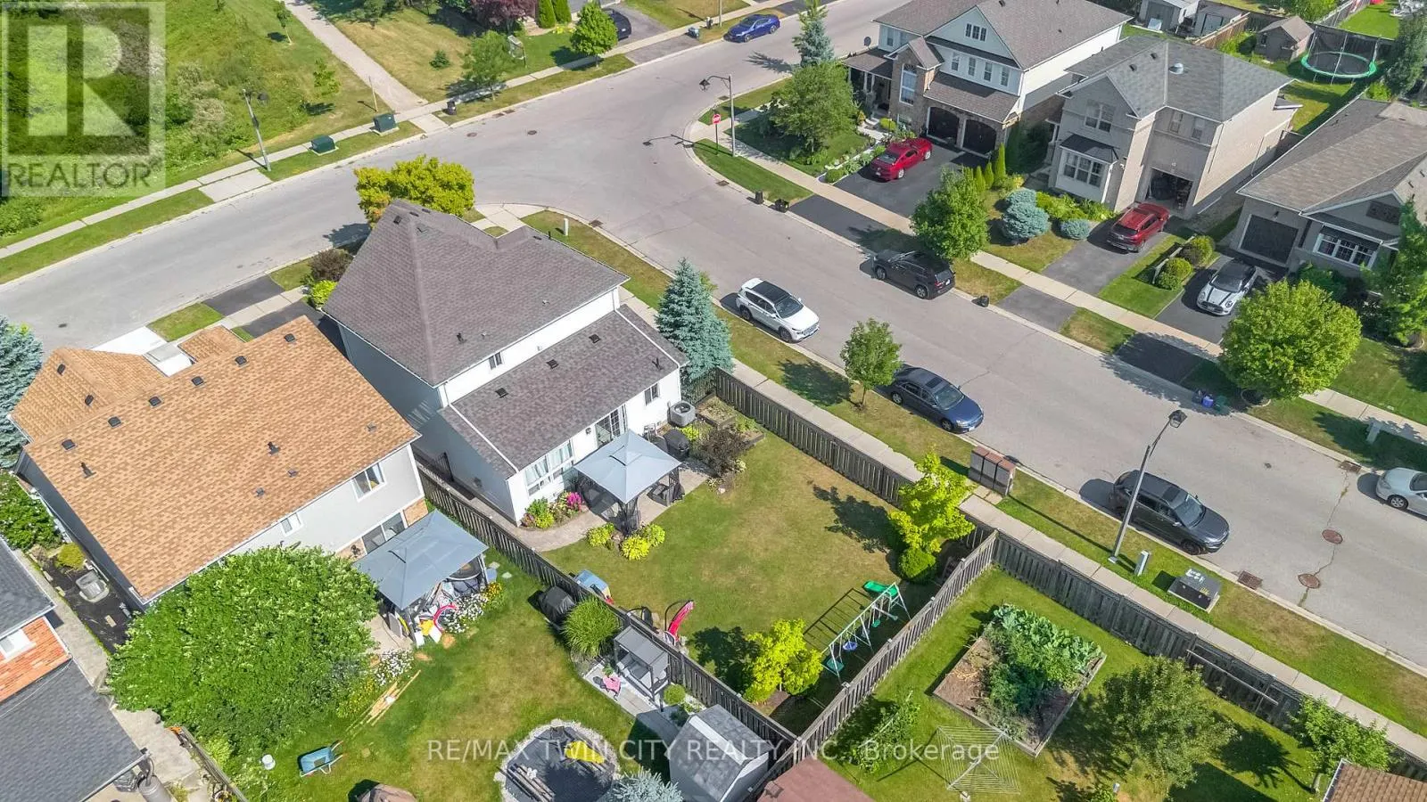 27 SHANTZ AVENUE