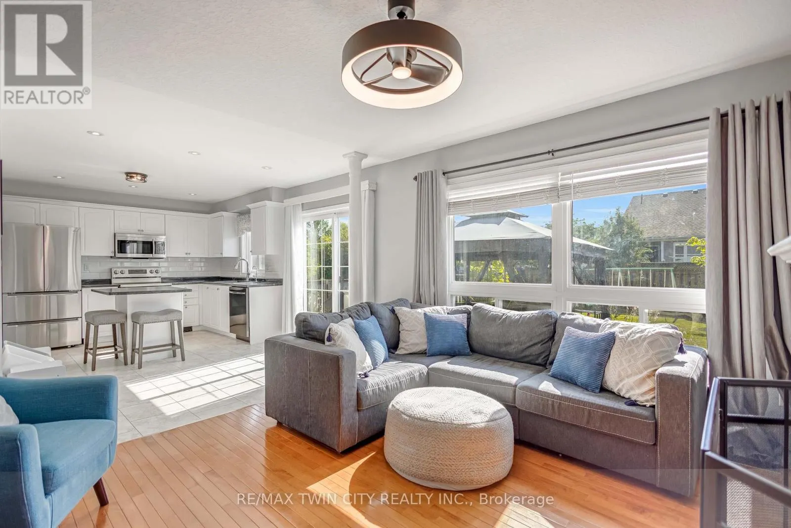 27 SHANTZ AVENUE