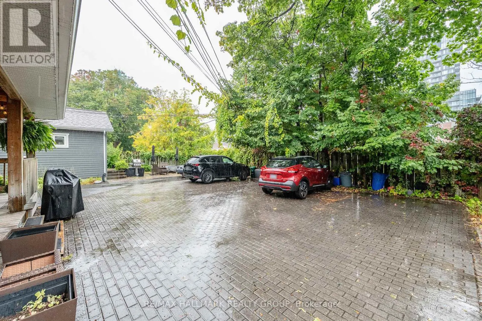183 PRETORIA AVENUE