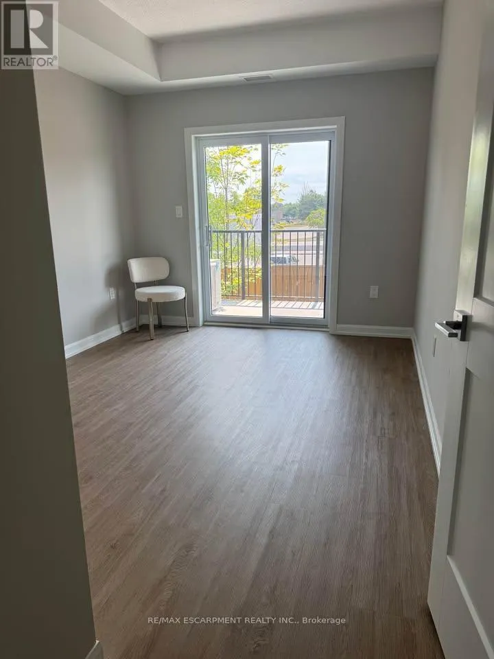 115 - 708 WOOLWICH STREET