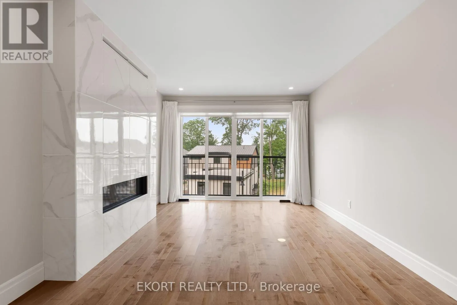45 BENTLEY CRESCENT