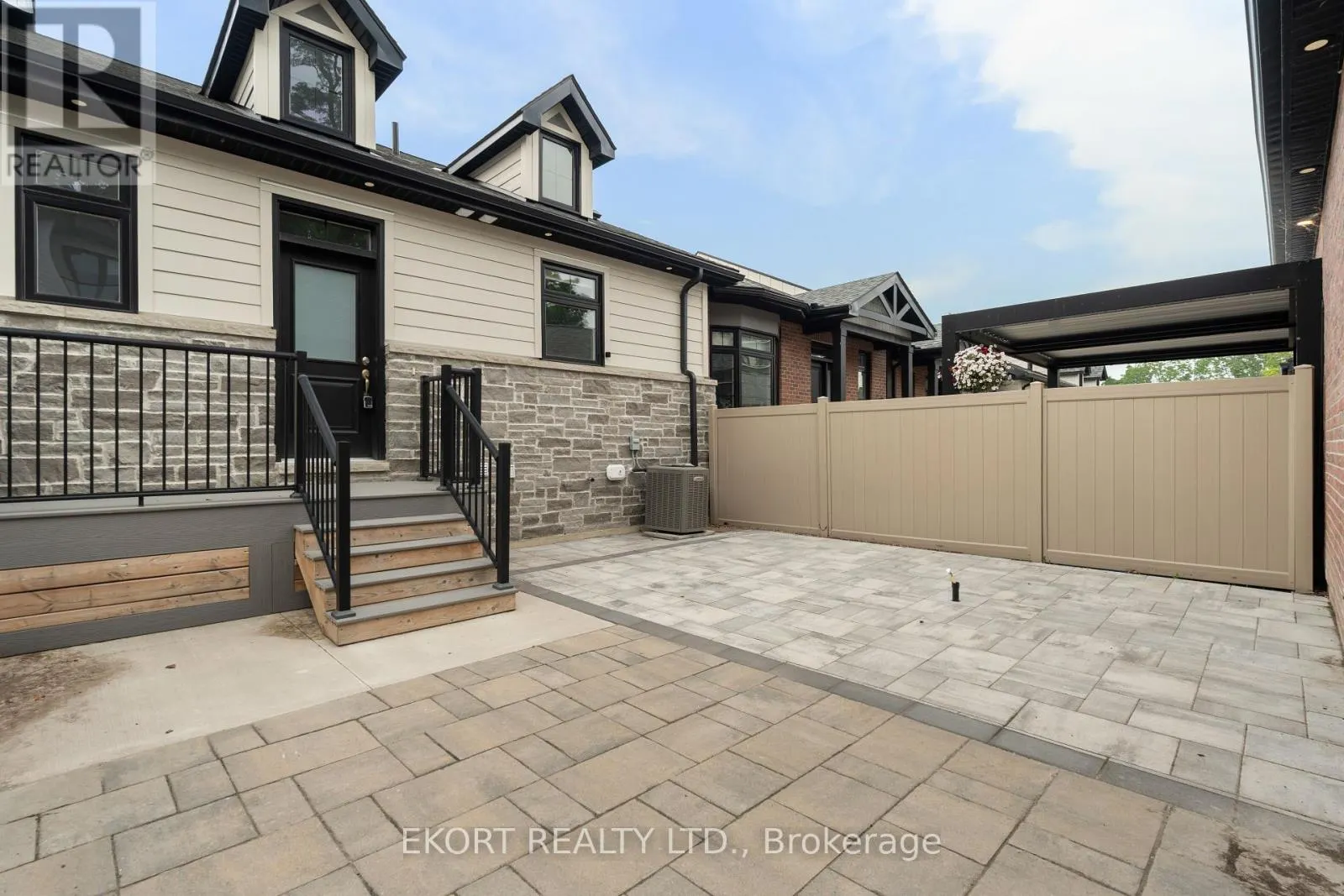 45 BENTLEY CRESCENT