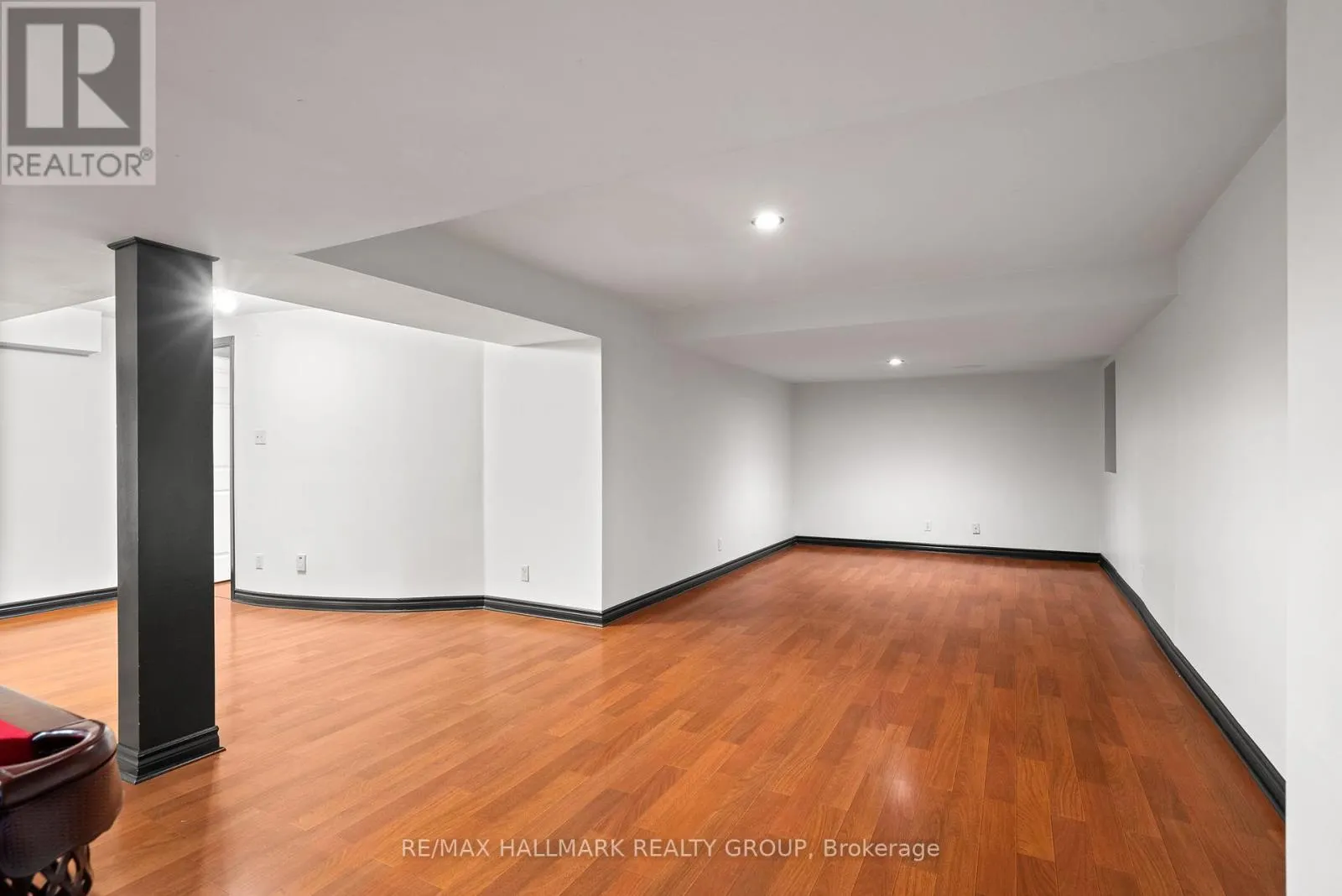 94 HOBIN STREET