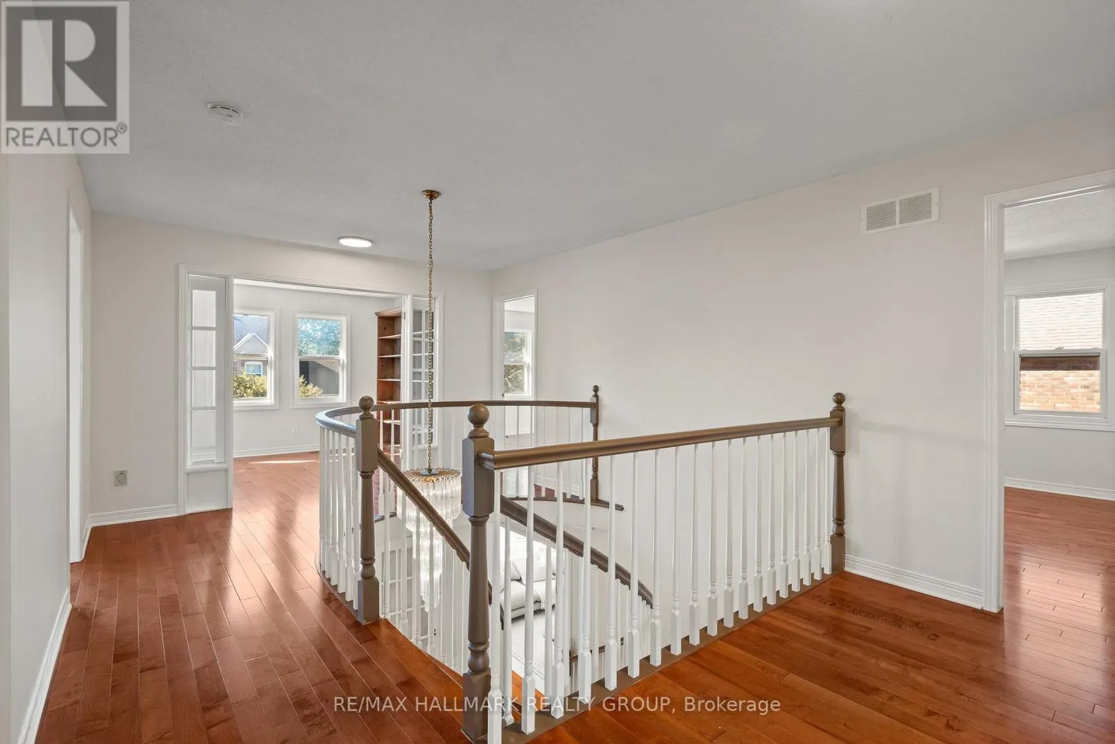 94 HOBIN STREET