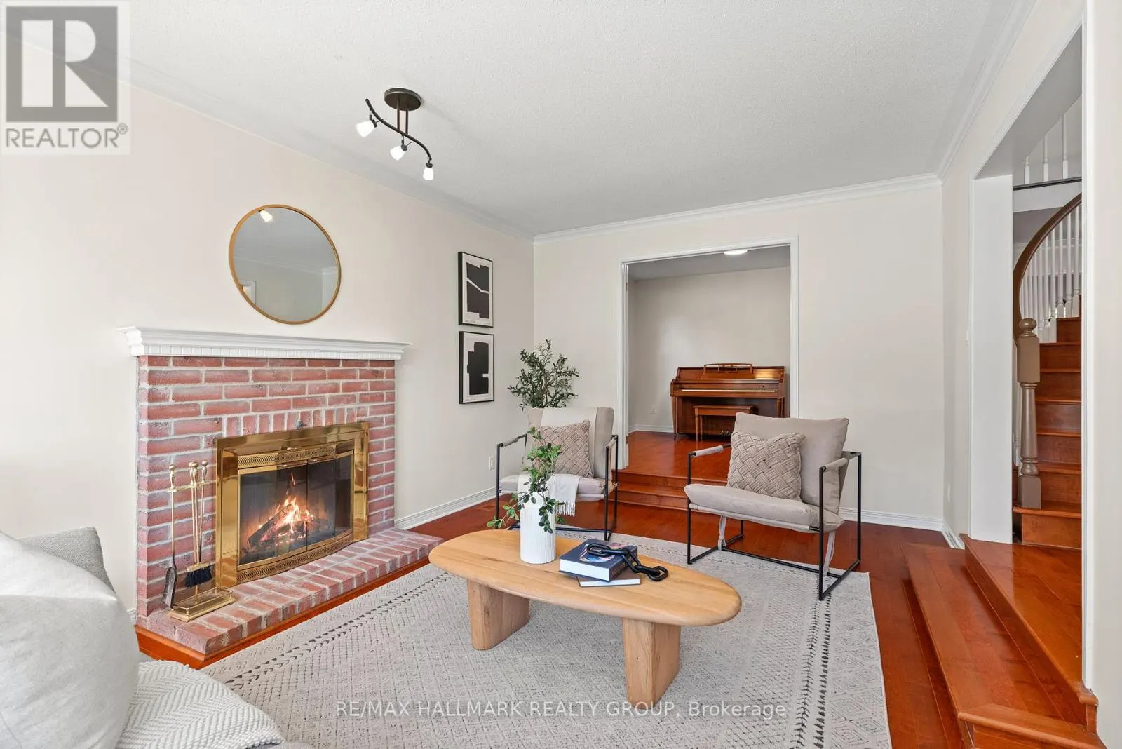 94 HOBIN STREET