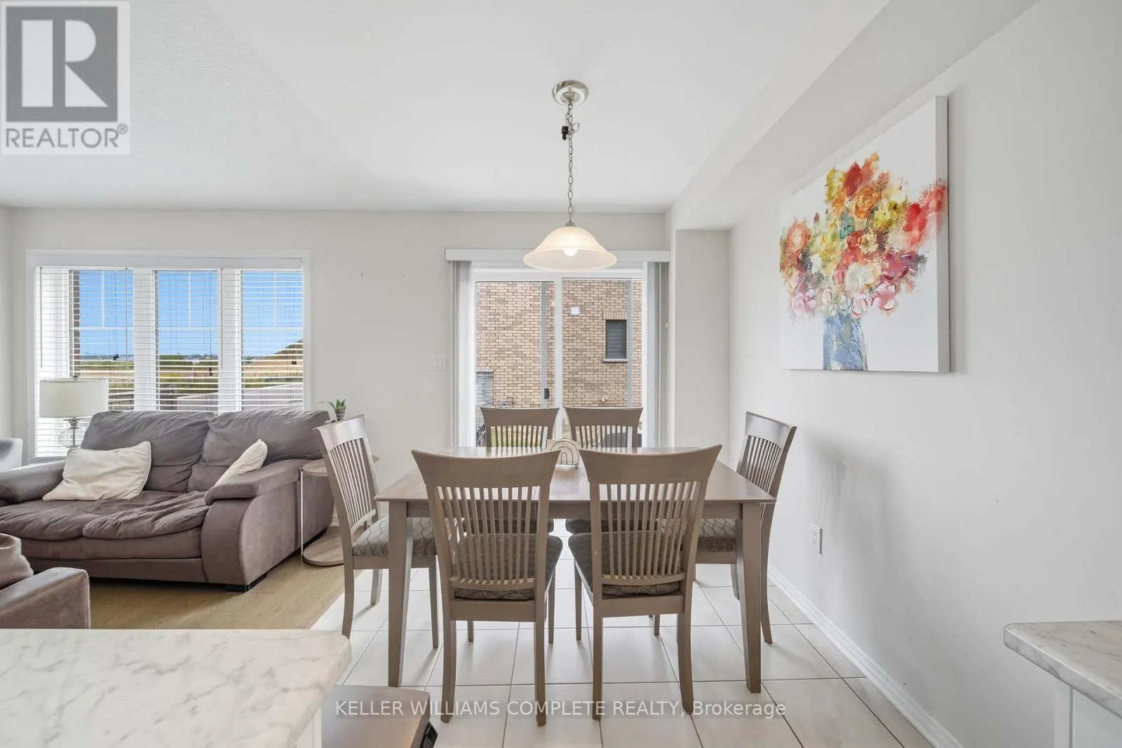 176 MACLACHLAN AVENUE