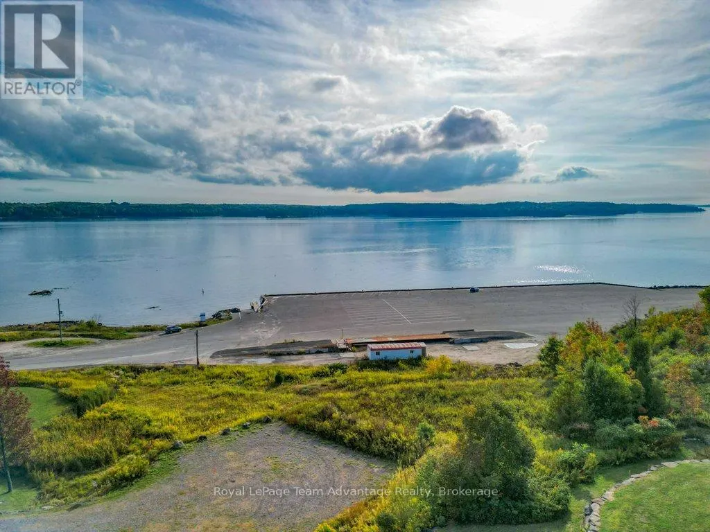 103 - 11B SALT DOCK ROAD, #103
