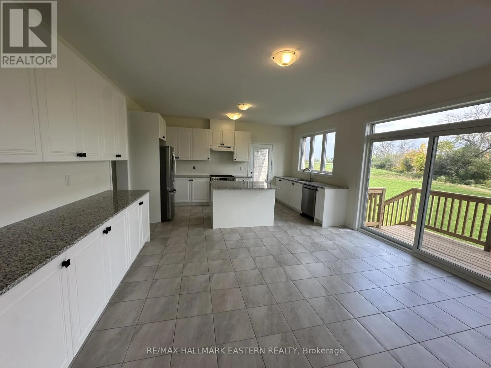 #28 - 94 GOLDEN MEADOWS DRIVE, ##28