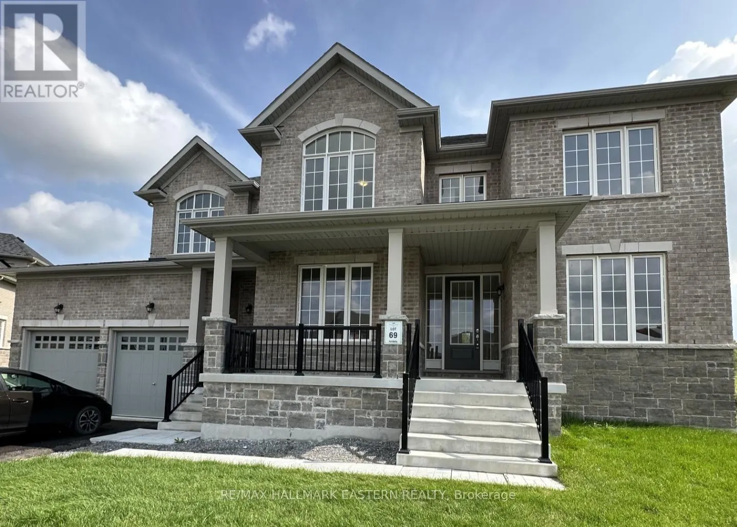 #28 - 94 GOLDEN MEADOWS DRIVE, ##28