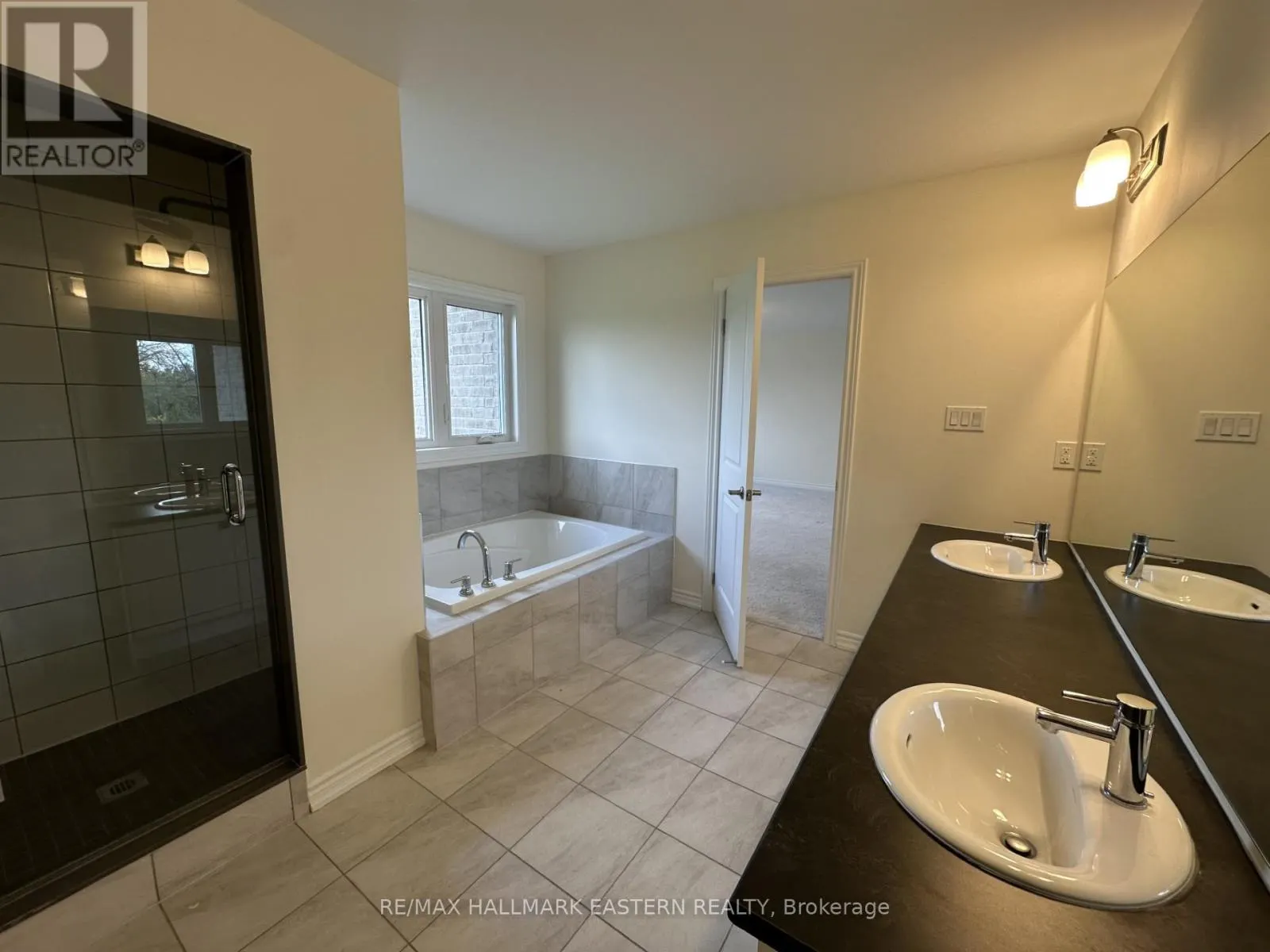 #28 - 94 GOLDEN MEADOWS DRIVE, ##28