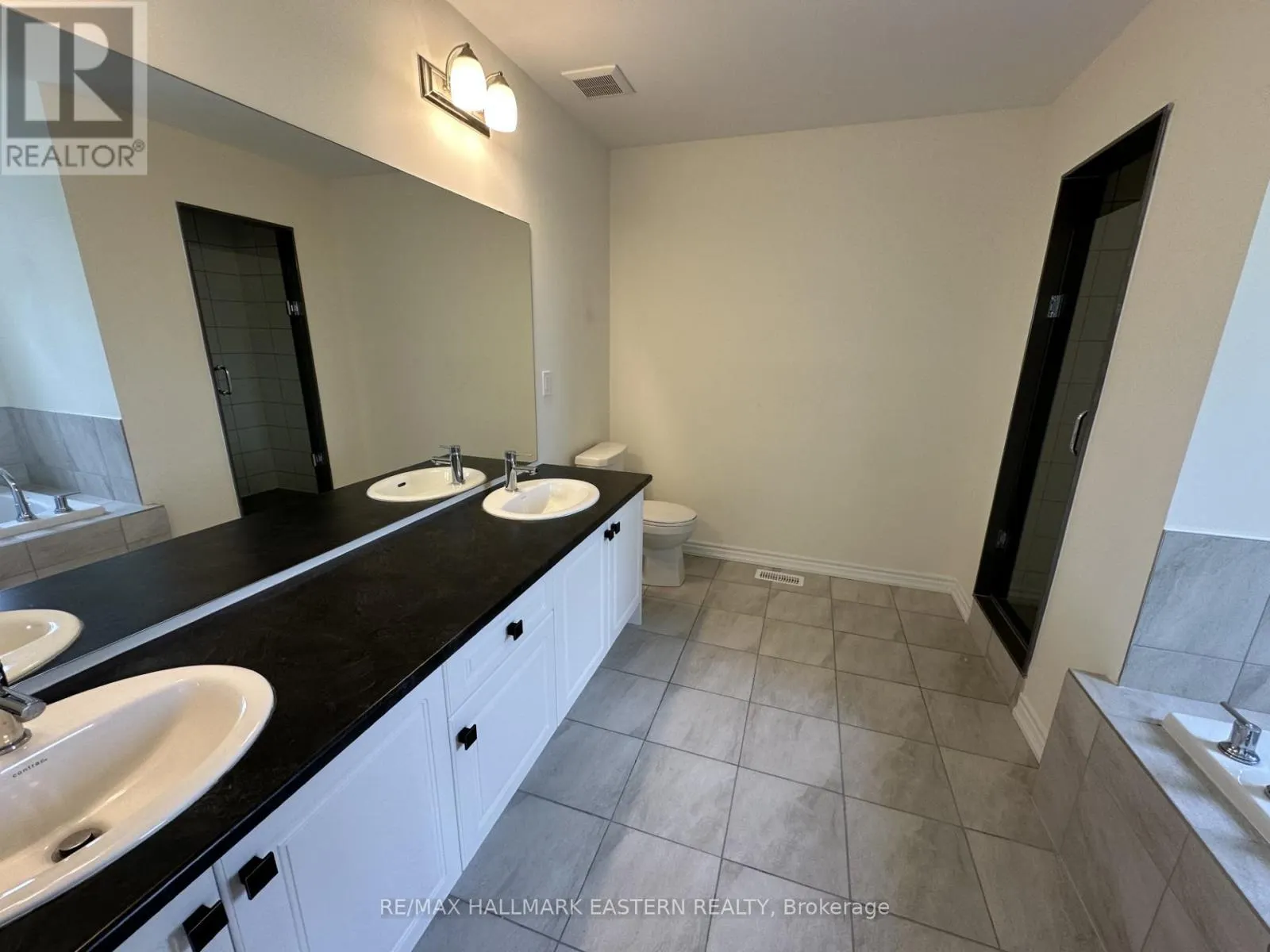 #28 - 94 GOLDEN MEADOWS DRIVE, ##28
