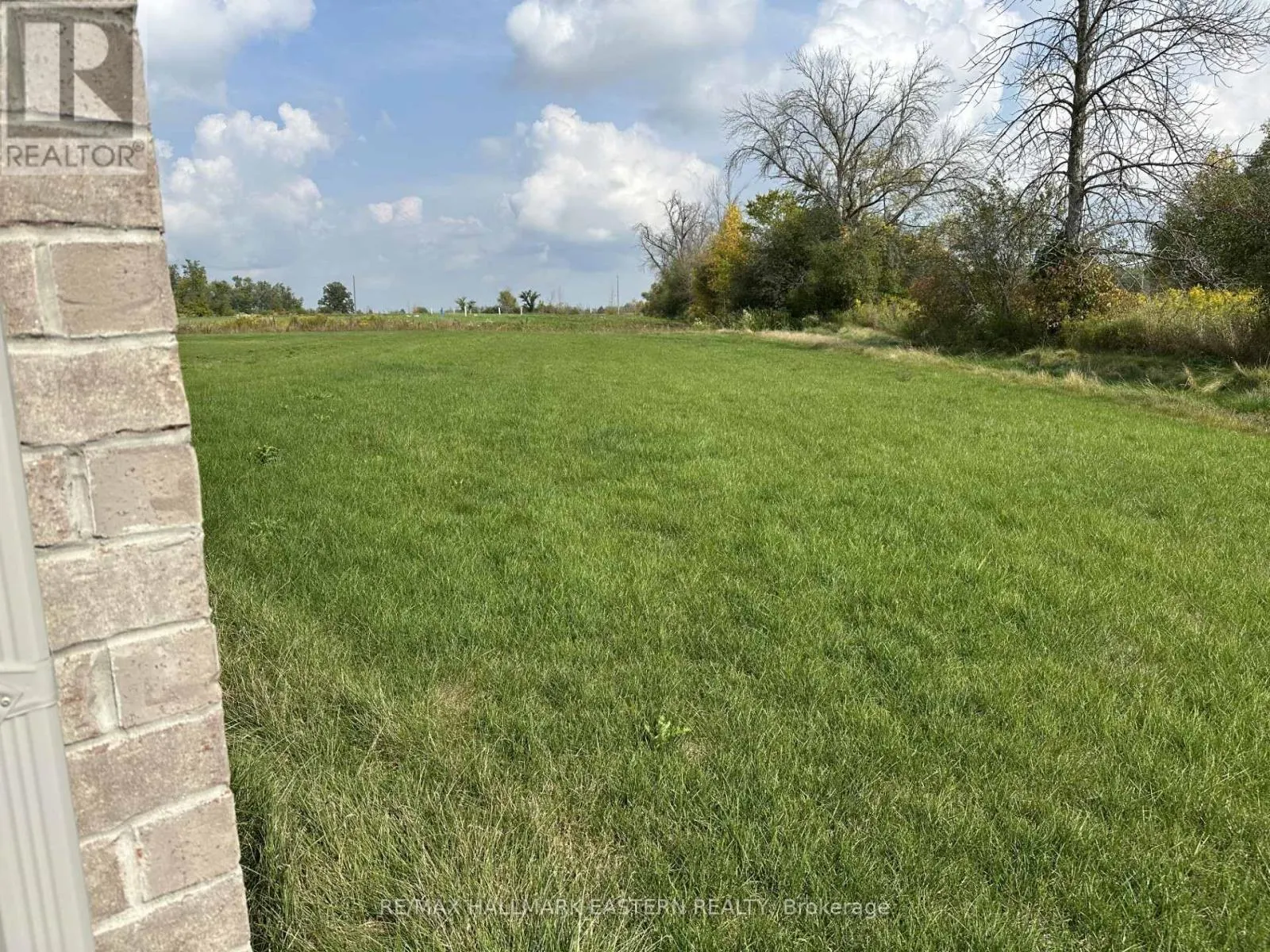 #28 - 94 GOLDEN MEADOWS DRIVE, ##28