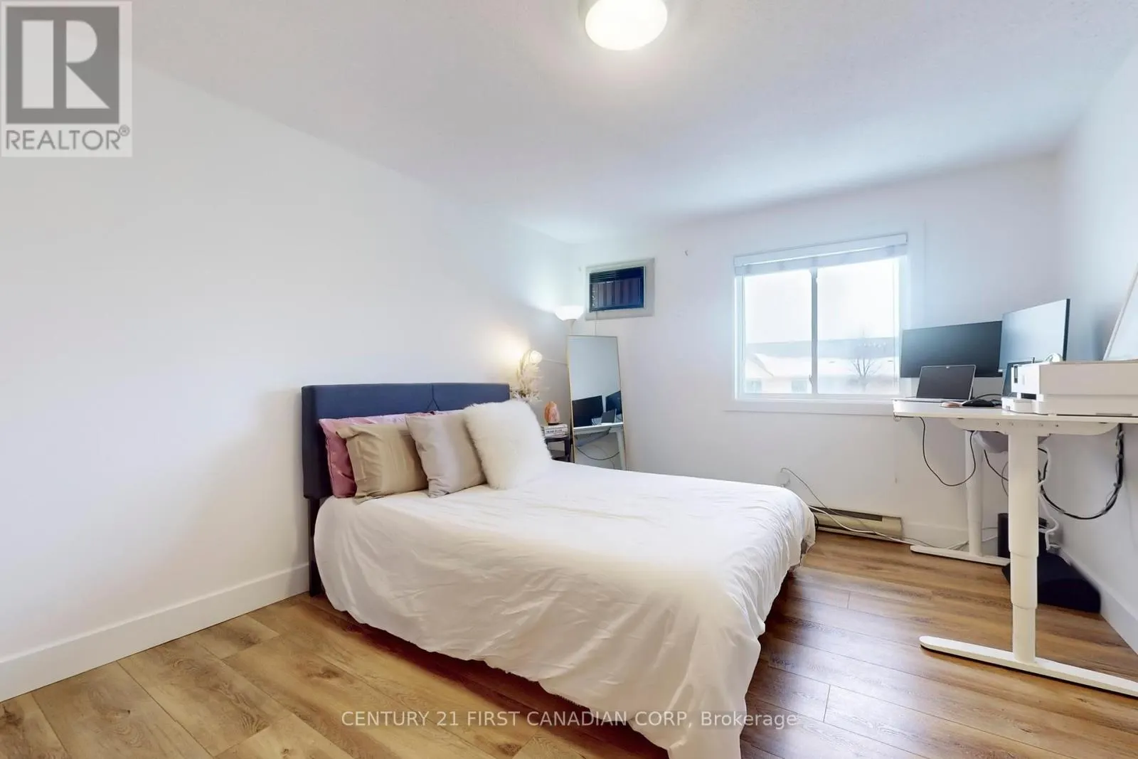 319 - 735 DEVERON CRESCENT, #319