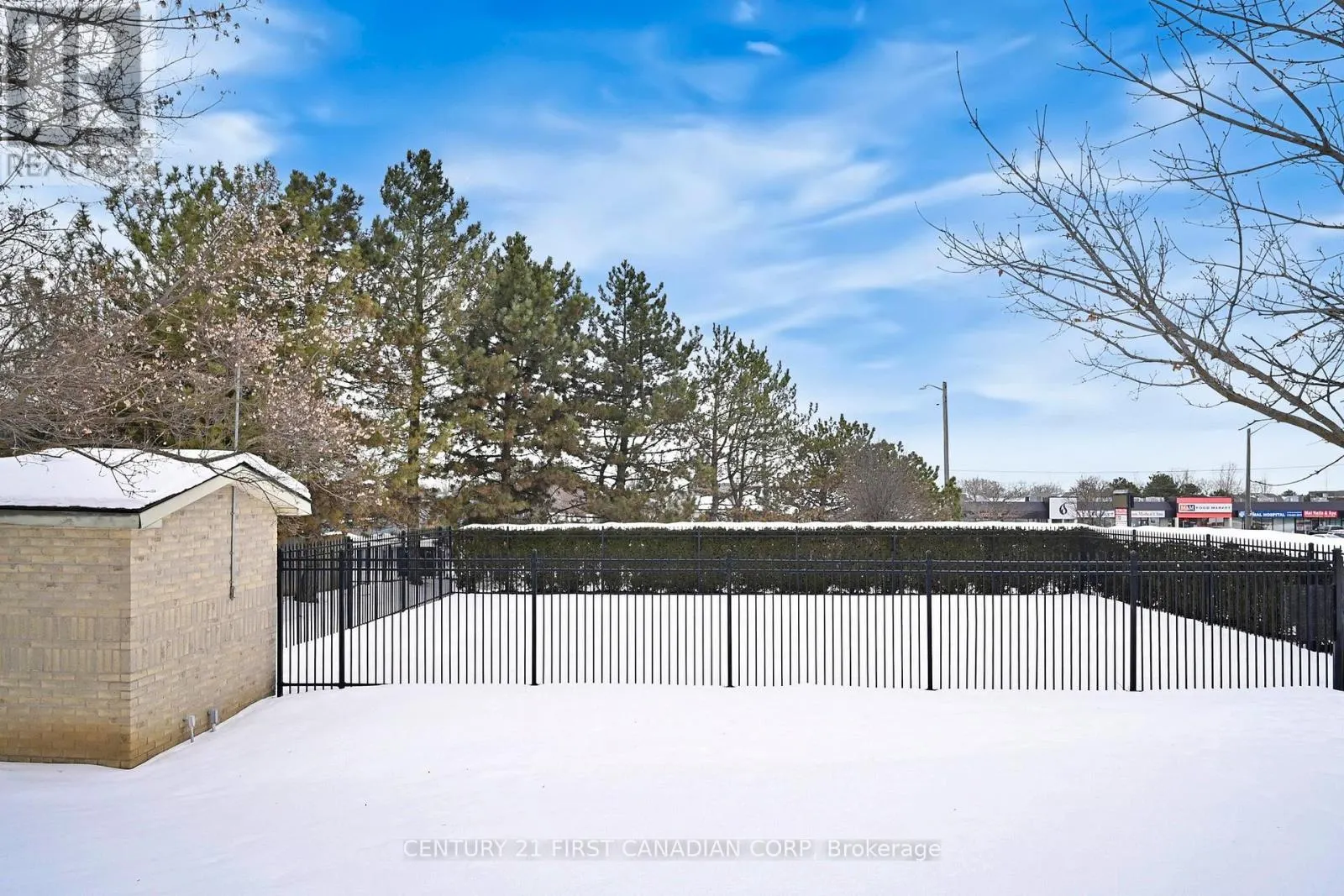319 - 735 DEVERON CRESCENT, #319